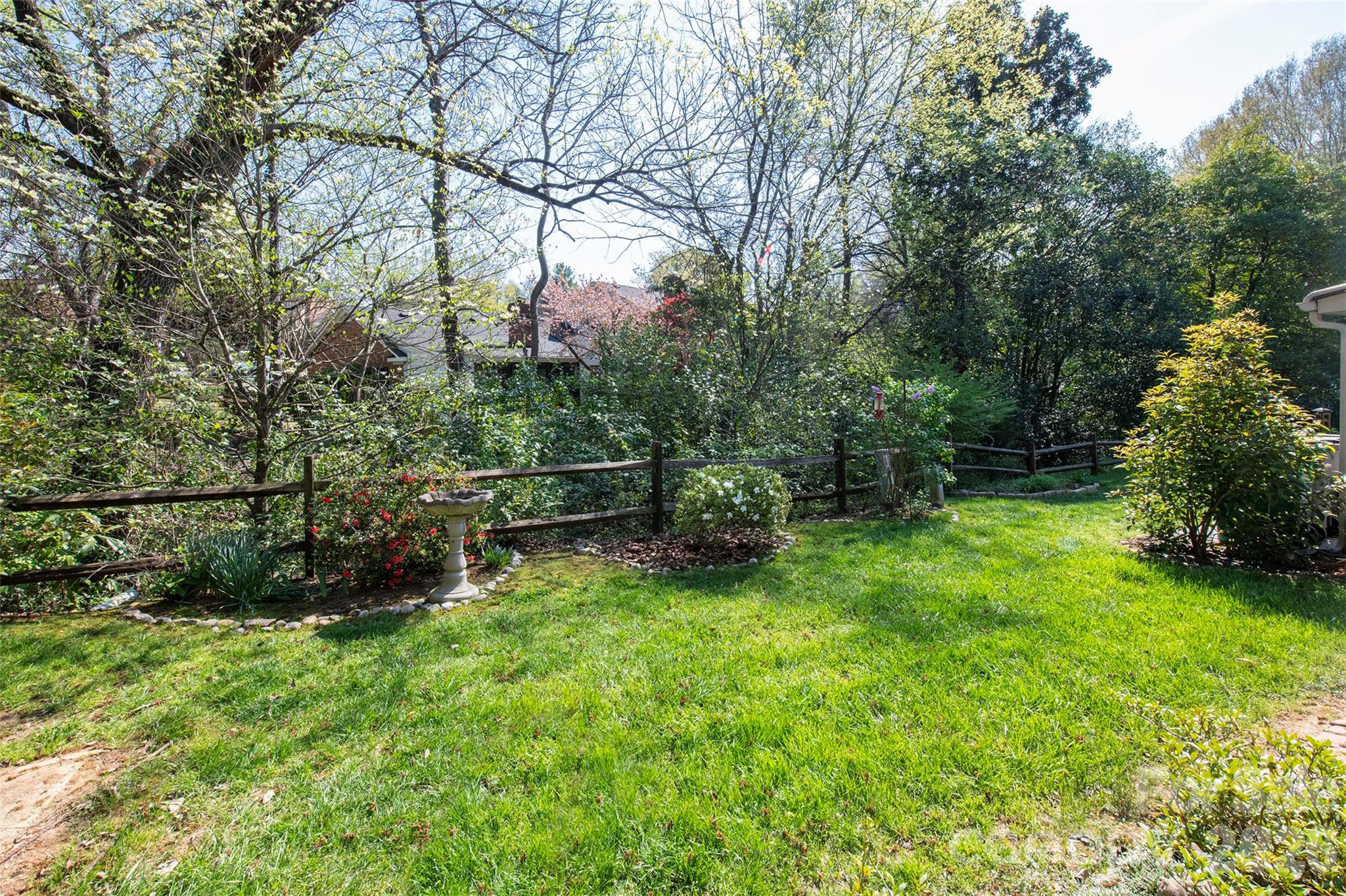 4248 Woodglen Lane — Charlotte