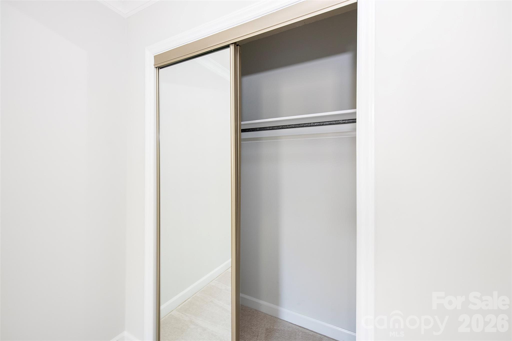 4248 Woodglen Lane — Charlotte