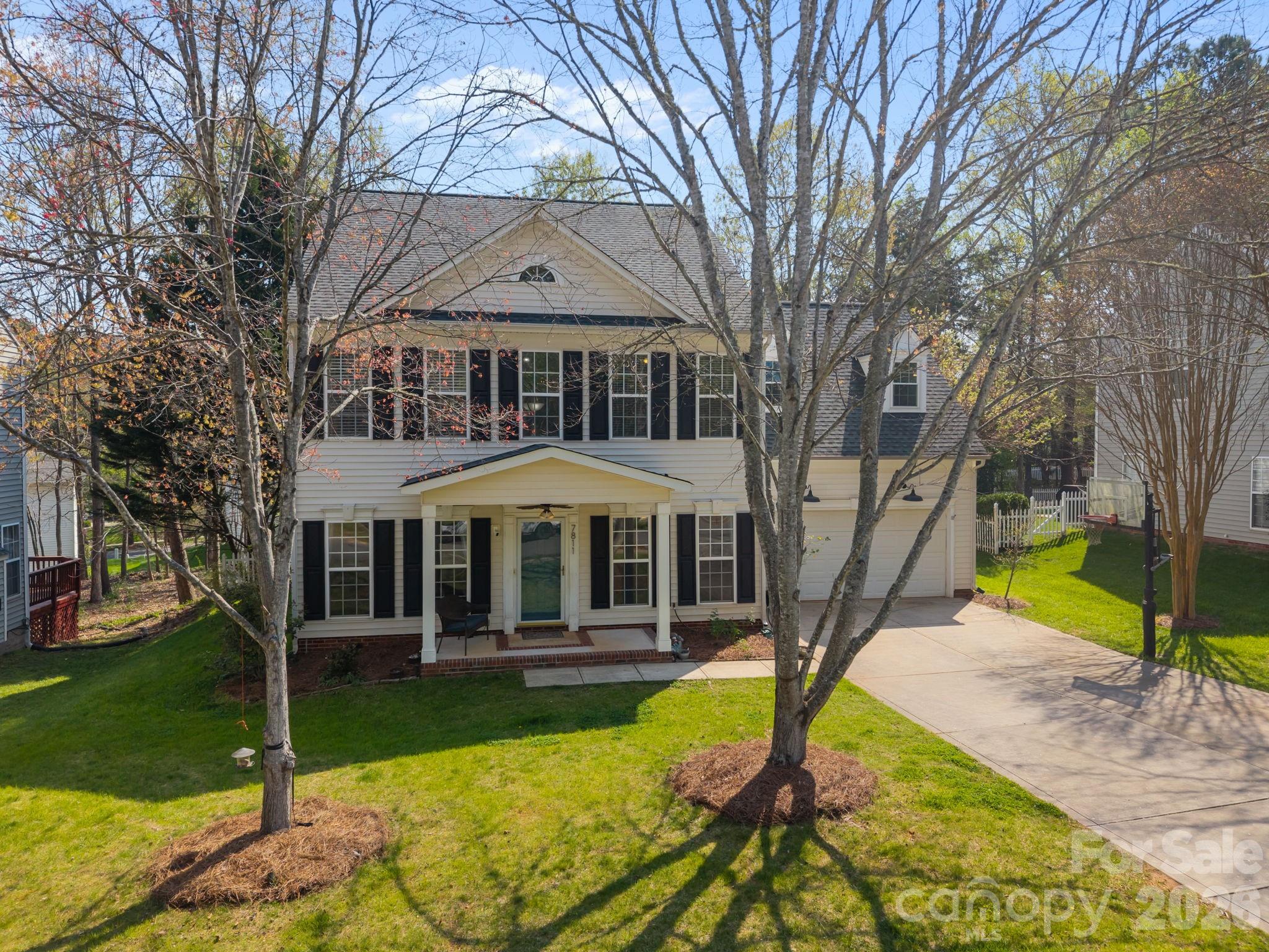 7811 Antique Circle — Waxhaw