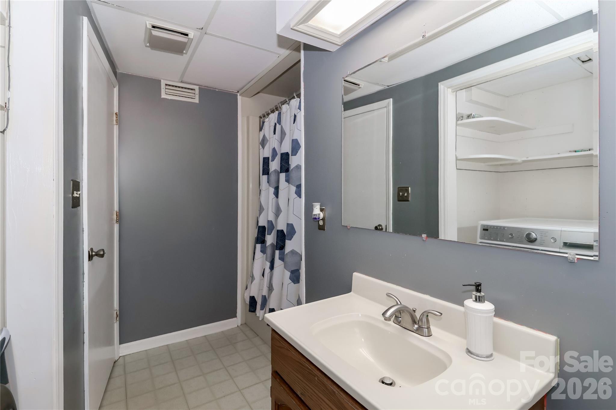 753 Stoney Lane — Statesville