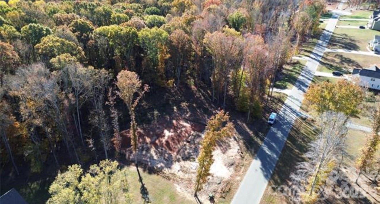 219 Barra Drive — Waxhaw