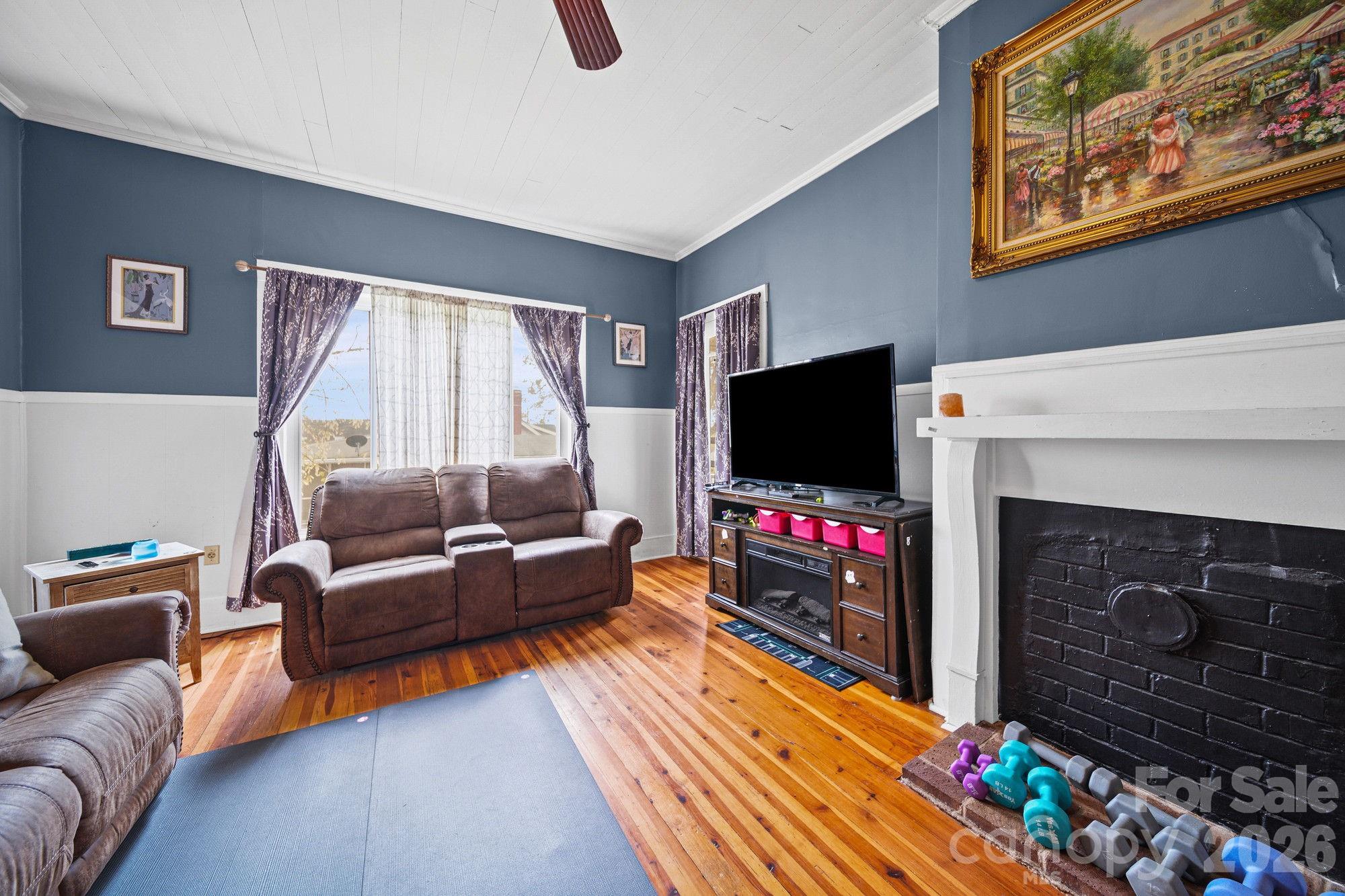 333 N Main Street — Mount Pleasant