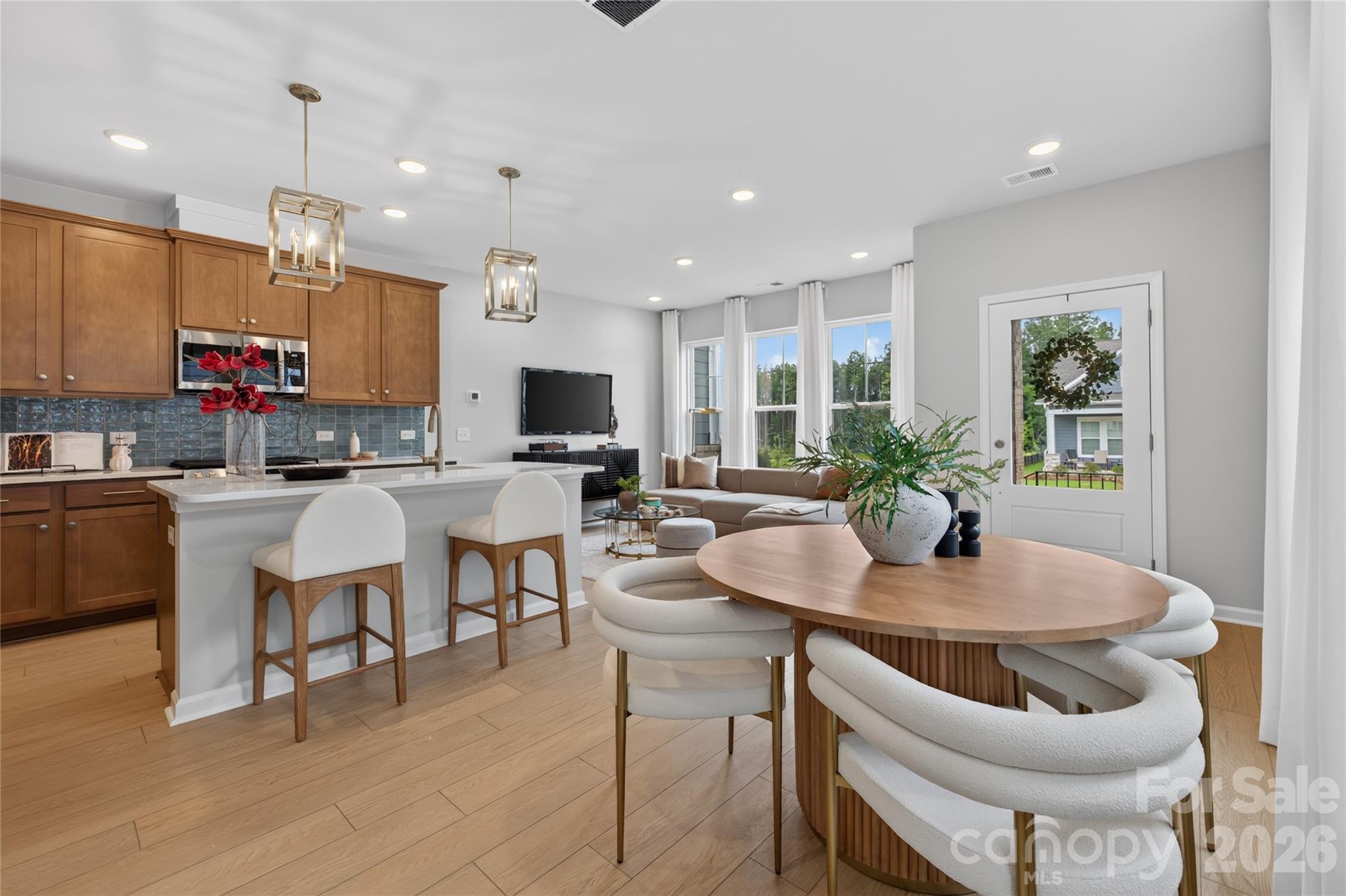 575 Cape Cod Way — Rock Hill