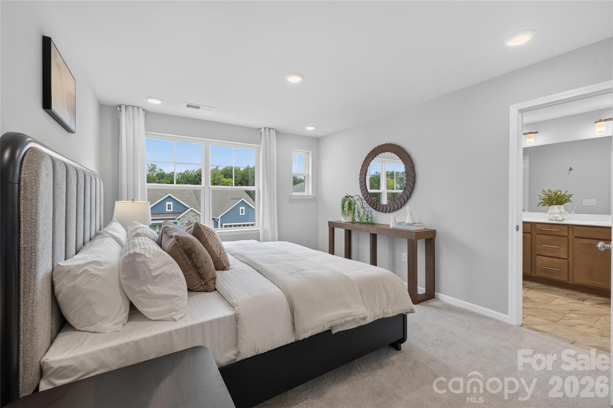 575 Cape Cod Way — Rock Hill