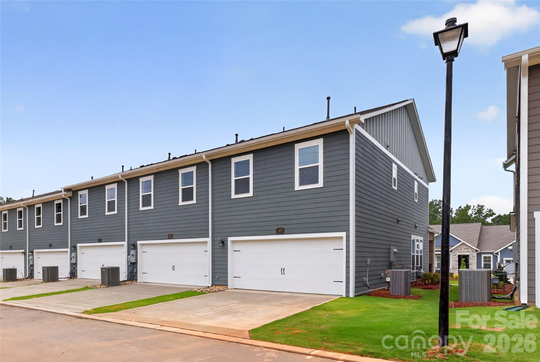 575 Cape Cod Way — Rock Hill