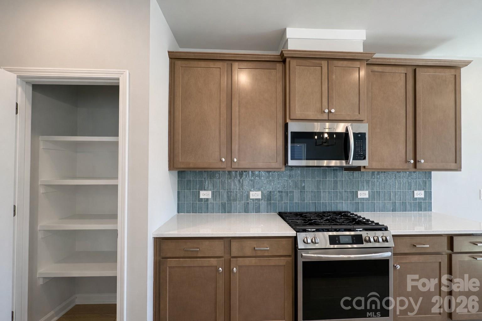 575 Cape Cod Way — Rock Hill