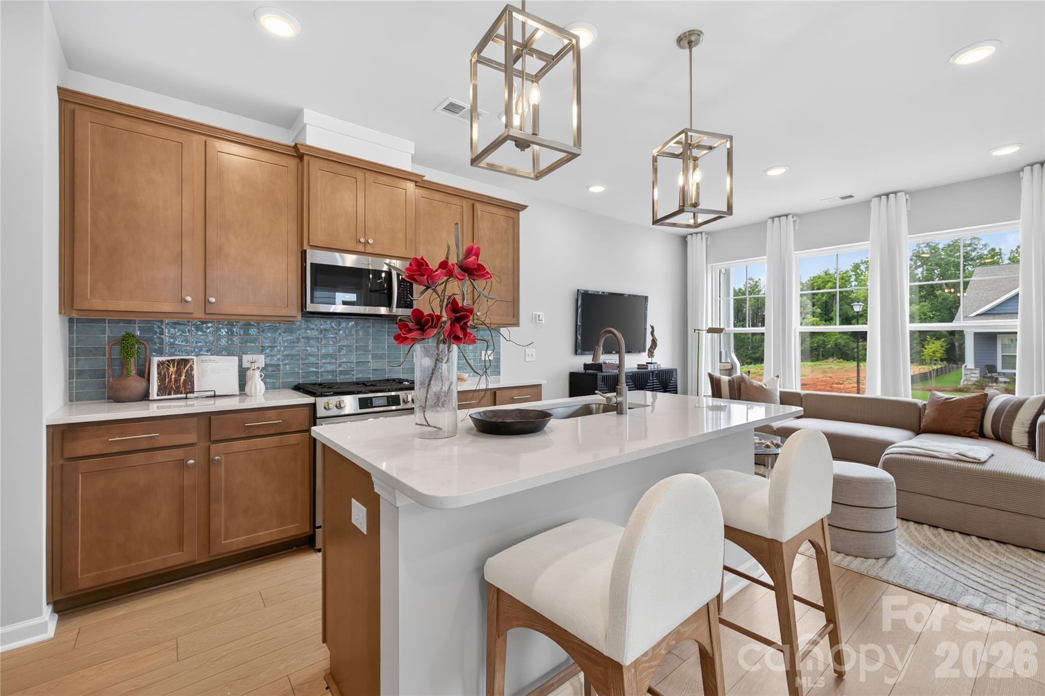 575 Cape Cod Way — Rock Hill