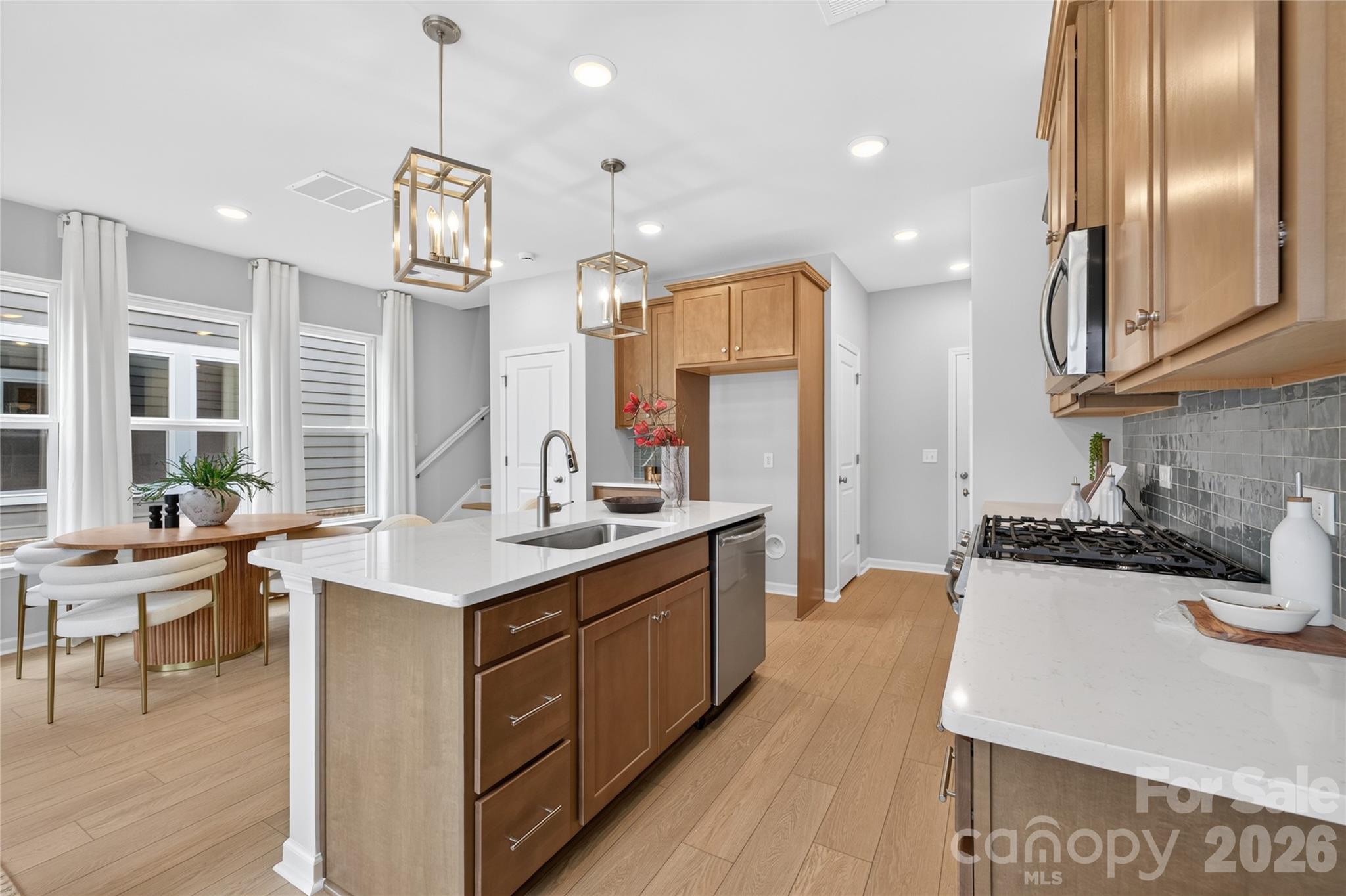 575 Cape Cod Way — Rock Hill