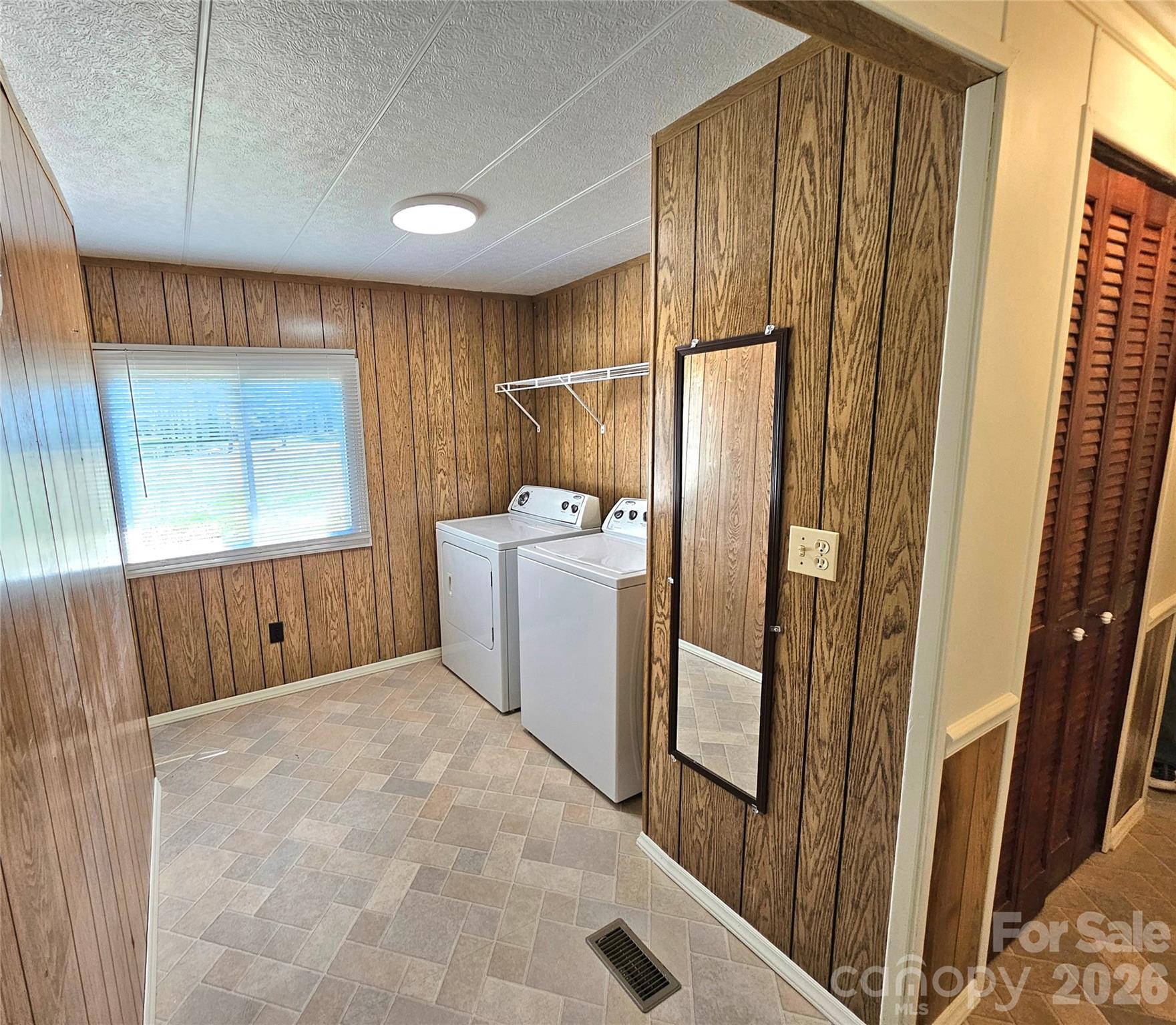 44716 Gold Branch Road — Richfield