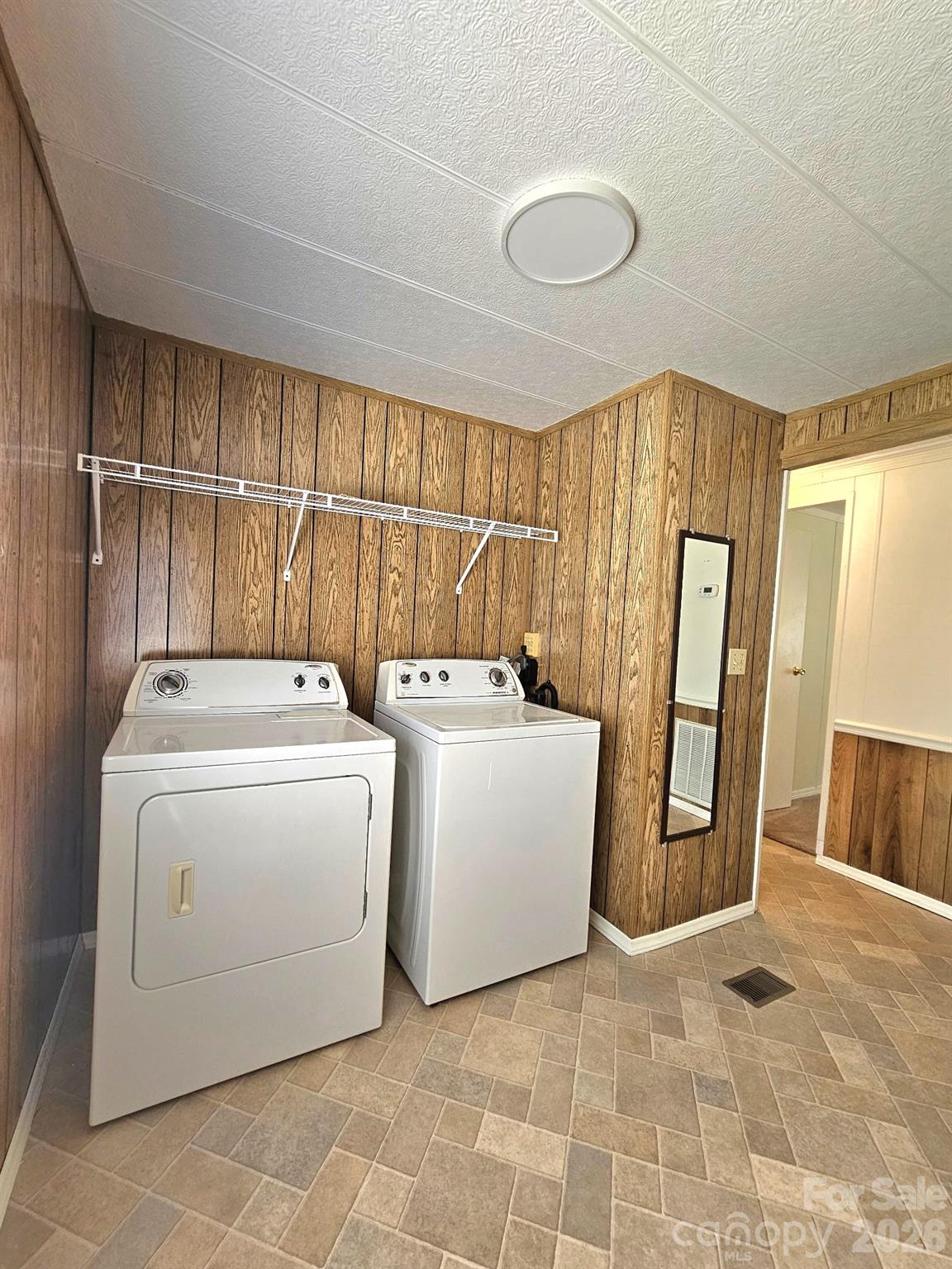 44716 Gold Branch Road — Richfield