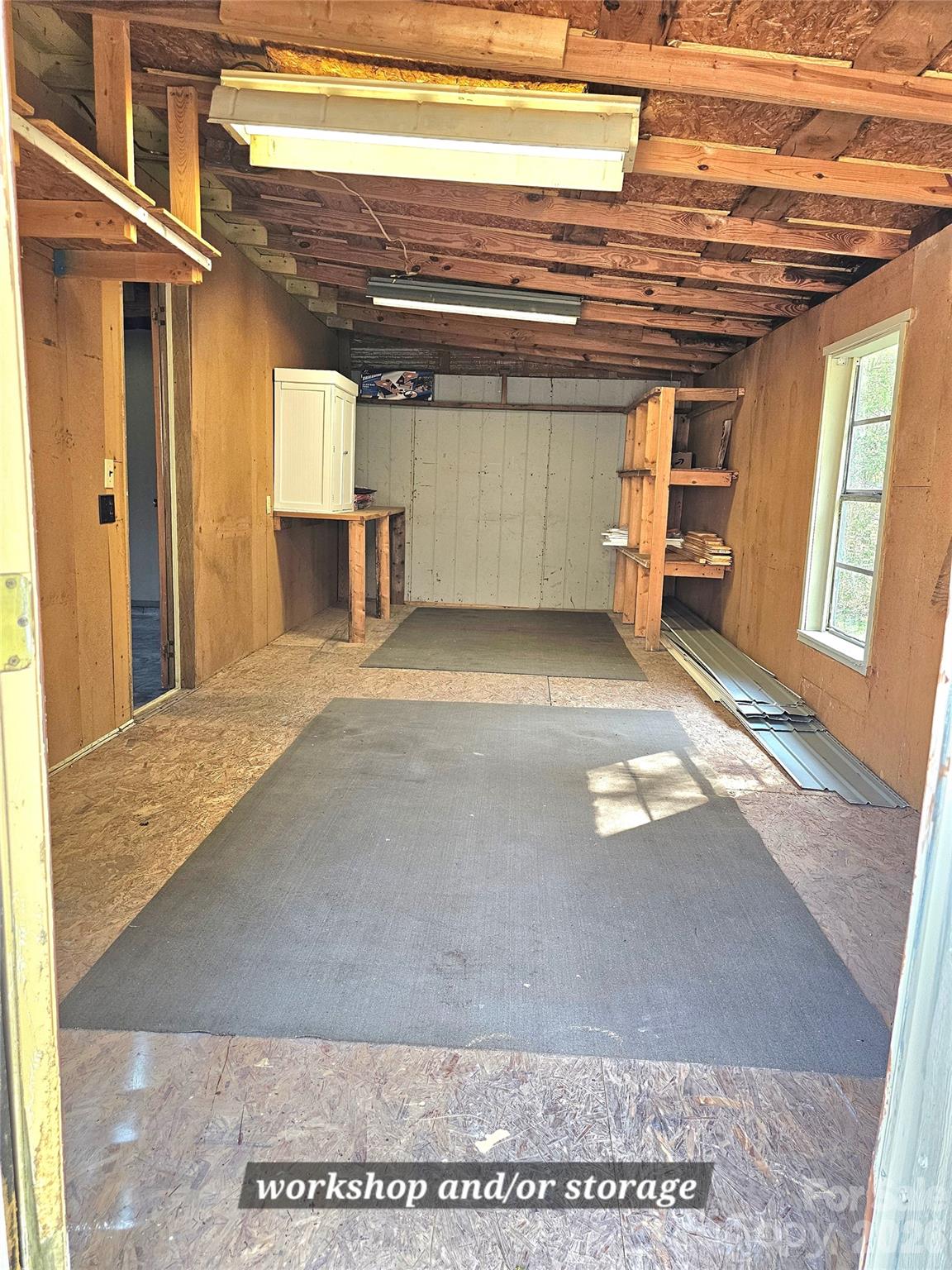 44716 Gold Branch Road — Richfield