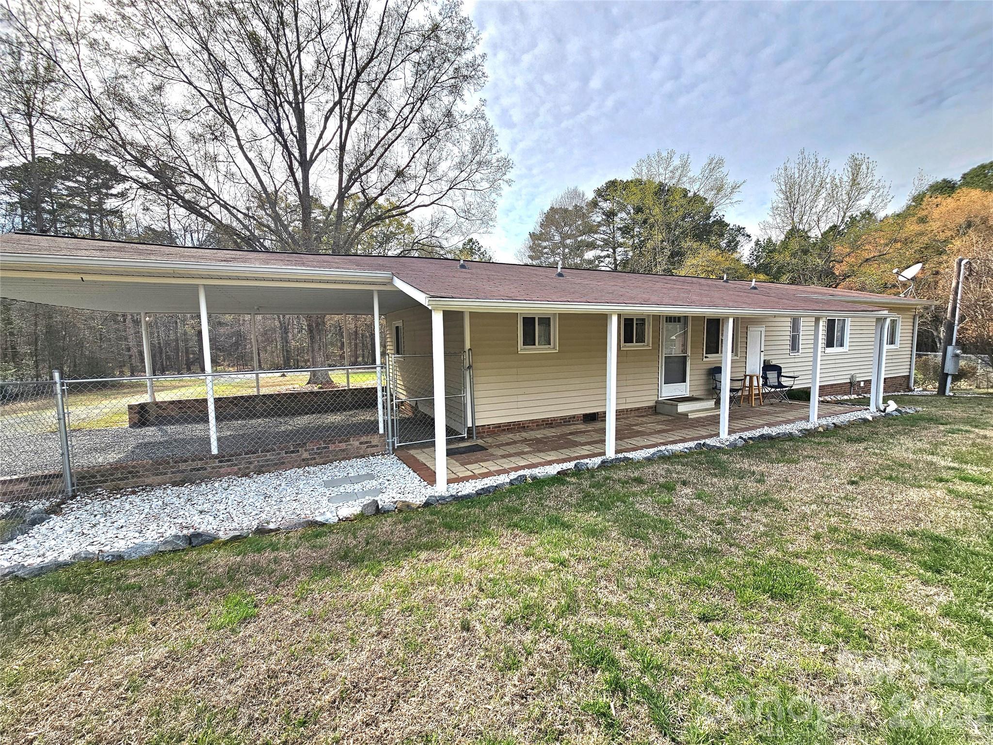 44716 Gold Branch Road — Richfield