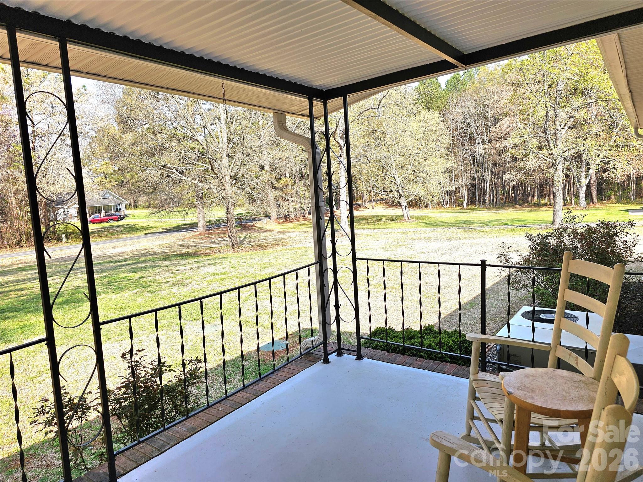 44716 Gold Branch Road — Richfield