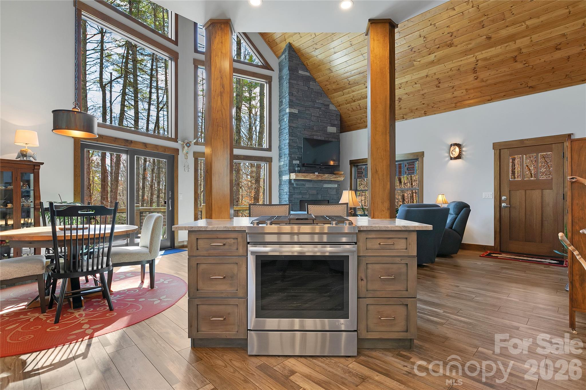 70 Unvdatlvi Court — Brevard