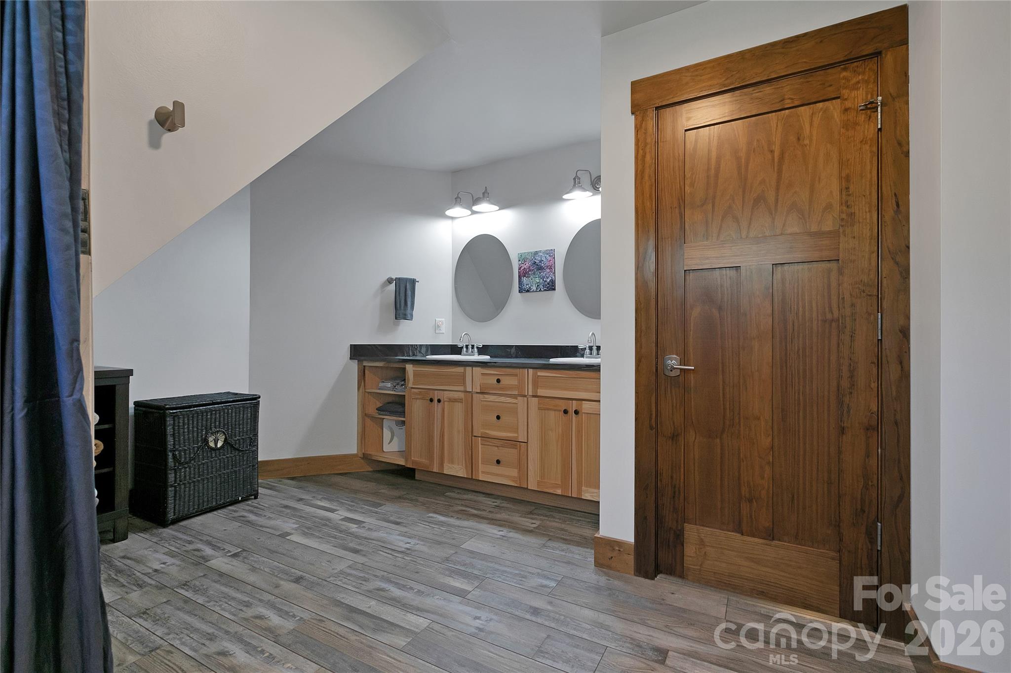 70 Unvdatlvi Court — Brevard