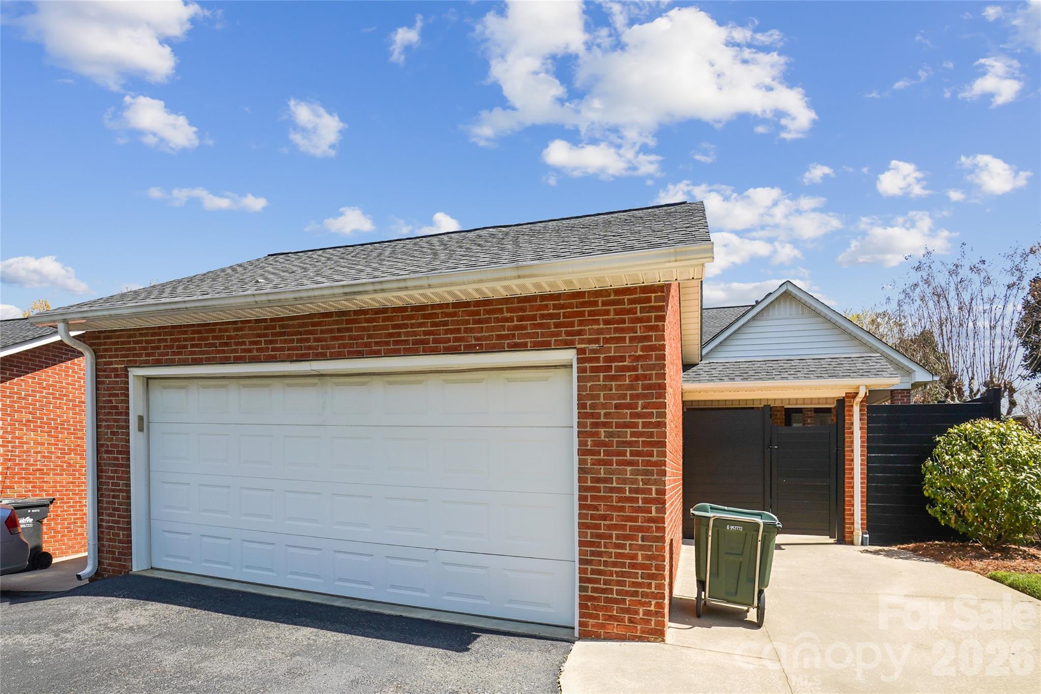 100 Warrington Place — Rock Hill