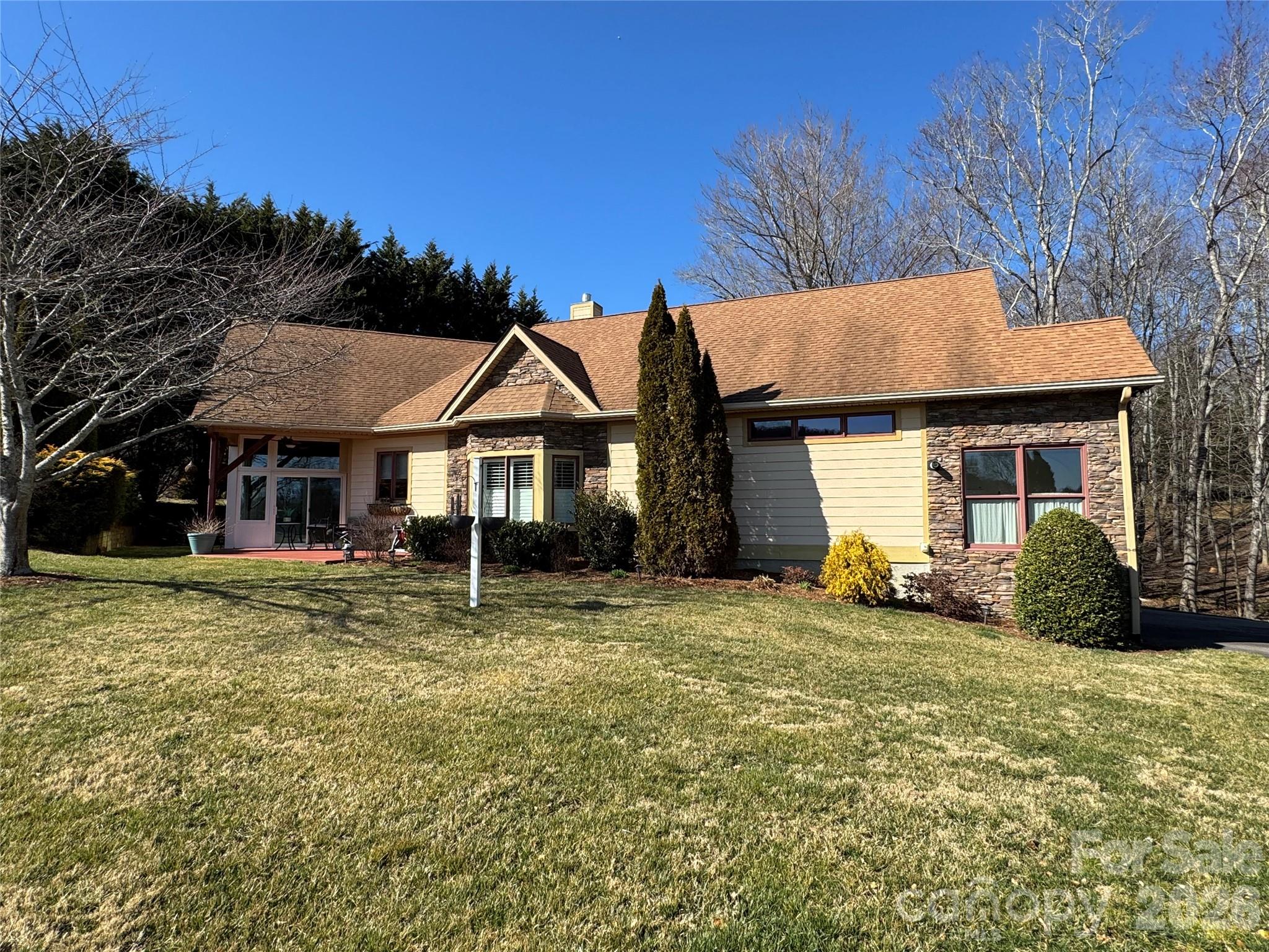 628 Vista Falls Road — Mills River