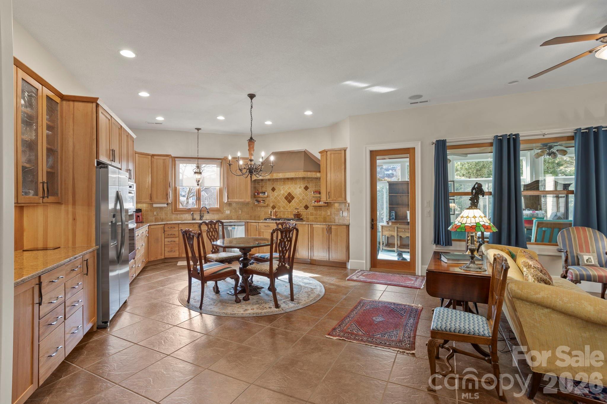628 Vista Falls Road — Mills River
