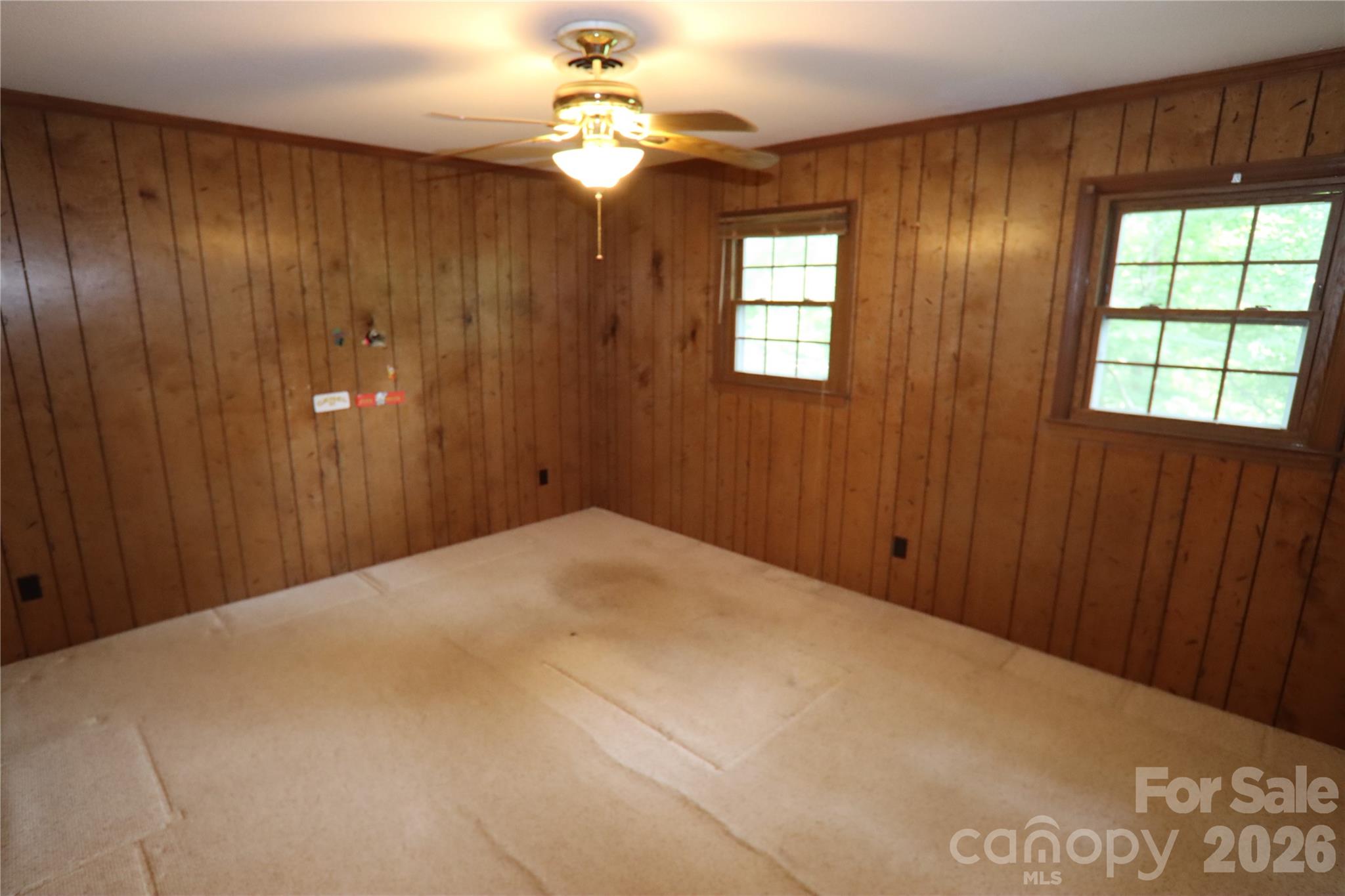 607 Willow Lane — Harrisburg