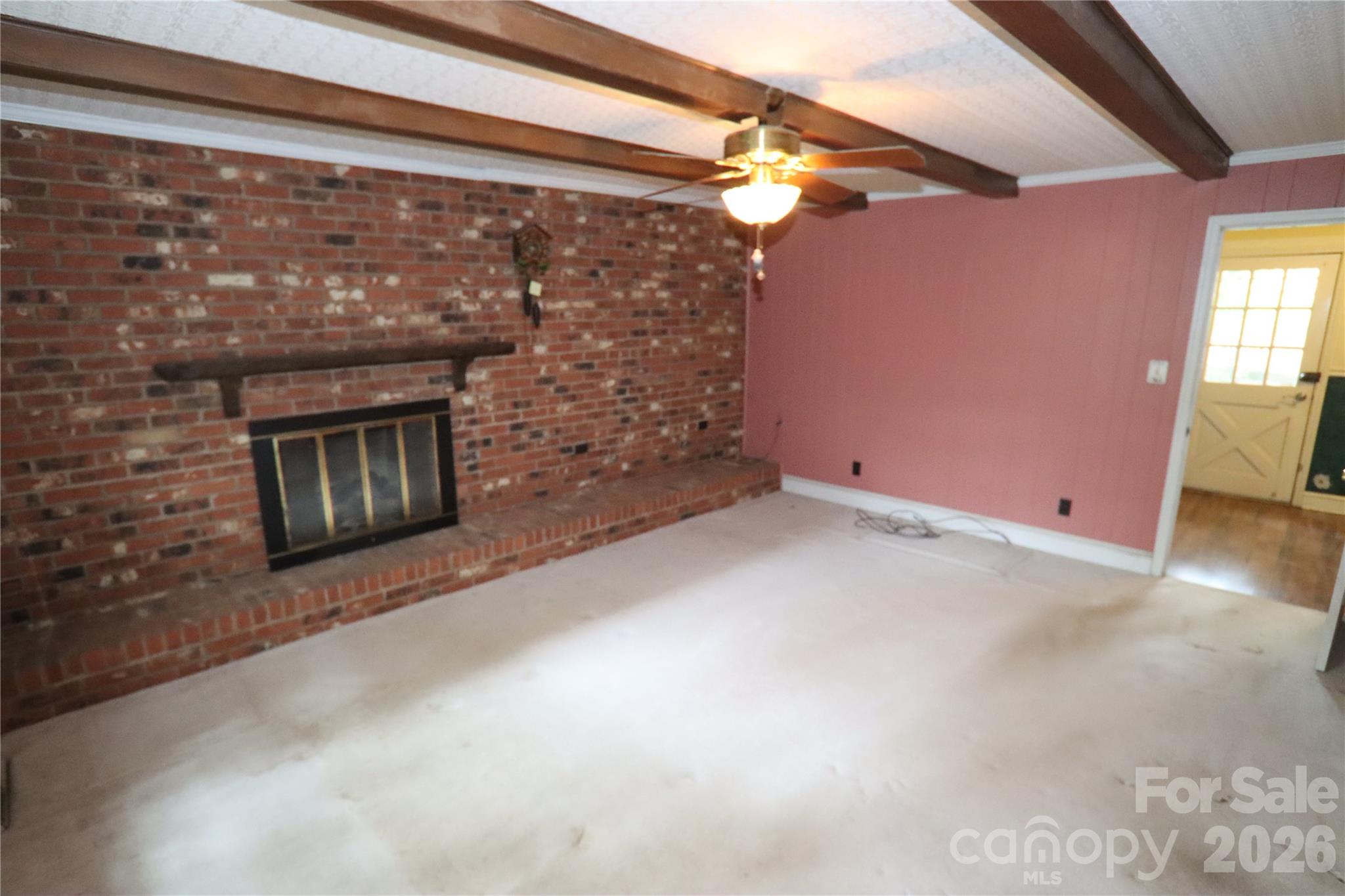 607 Willow Lane — Harrisburg