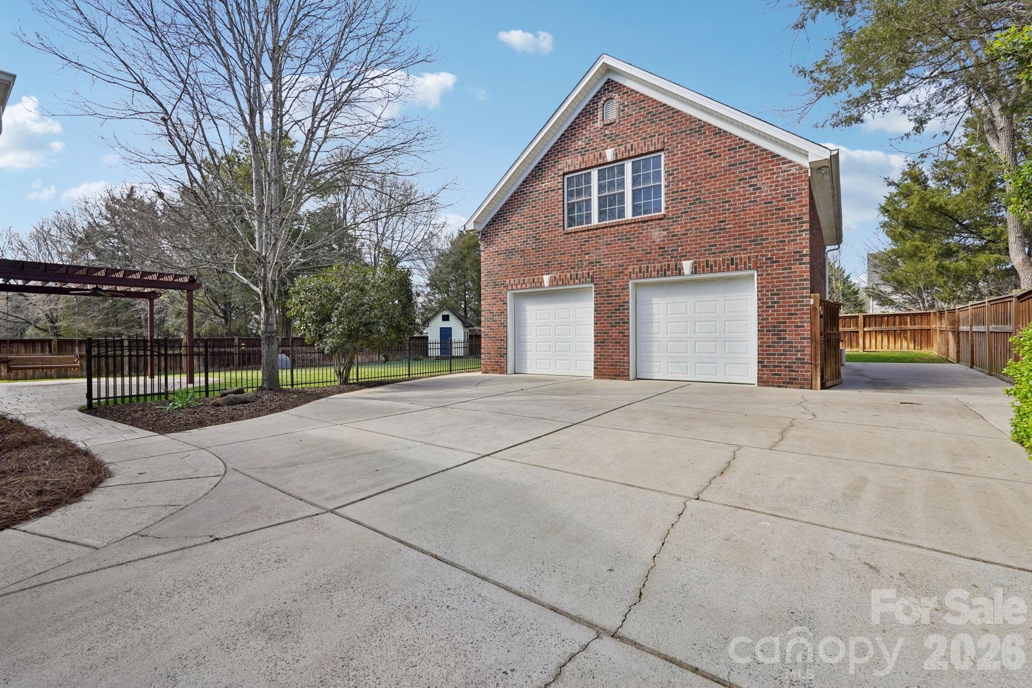 8348 Rocky River Road — Harrisburg