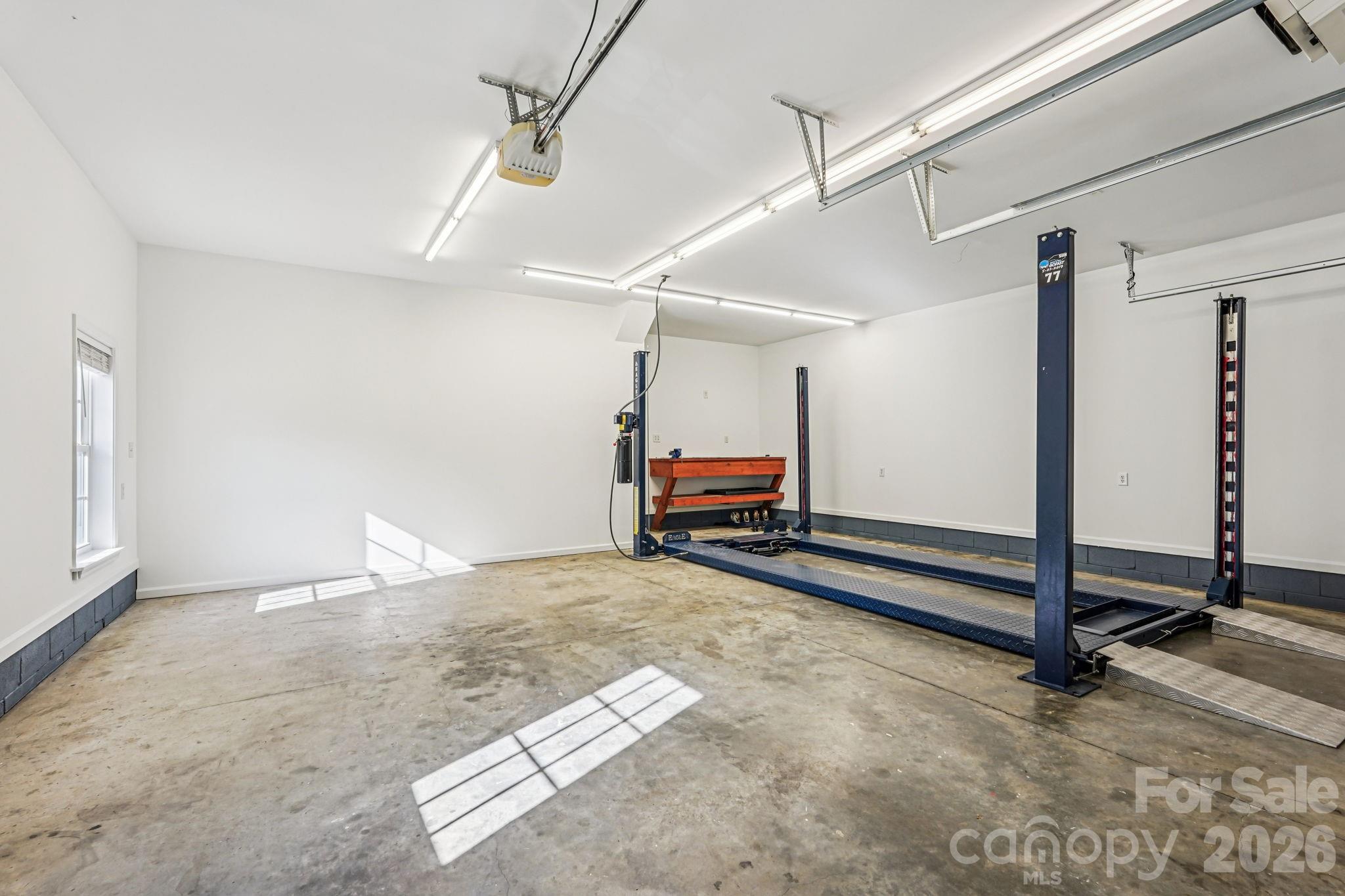 8348 Rocky River Road — Harrisburg