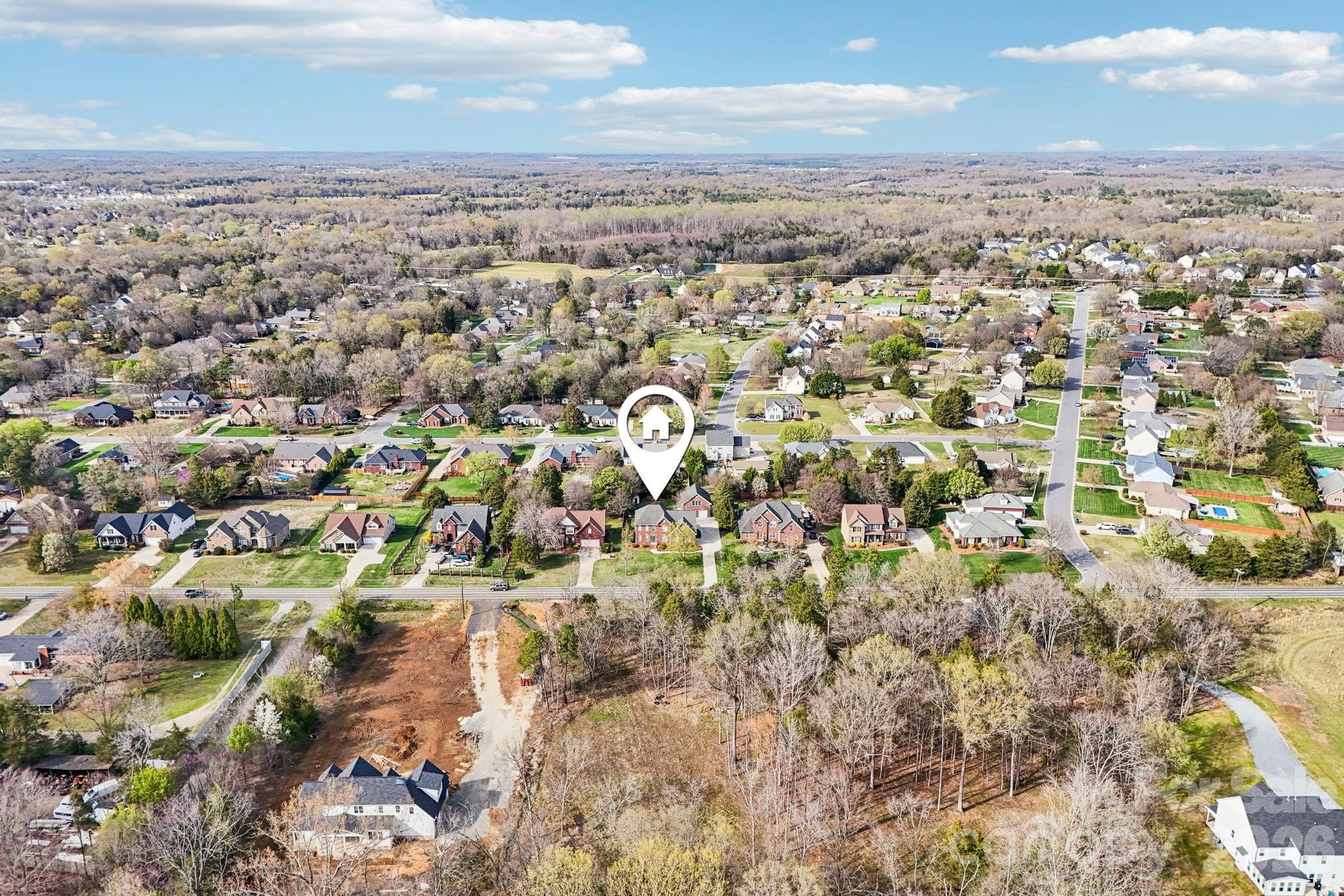 8348 Rocky River Road — Harrisburg