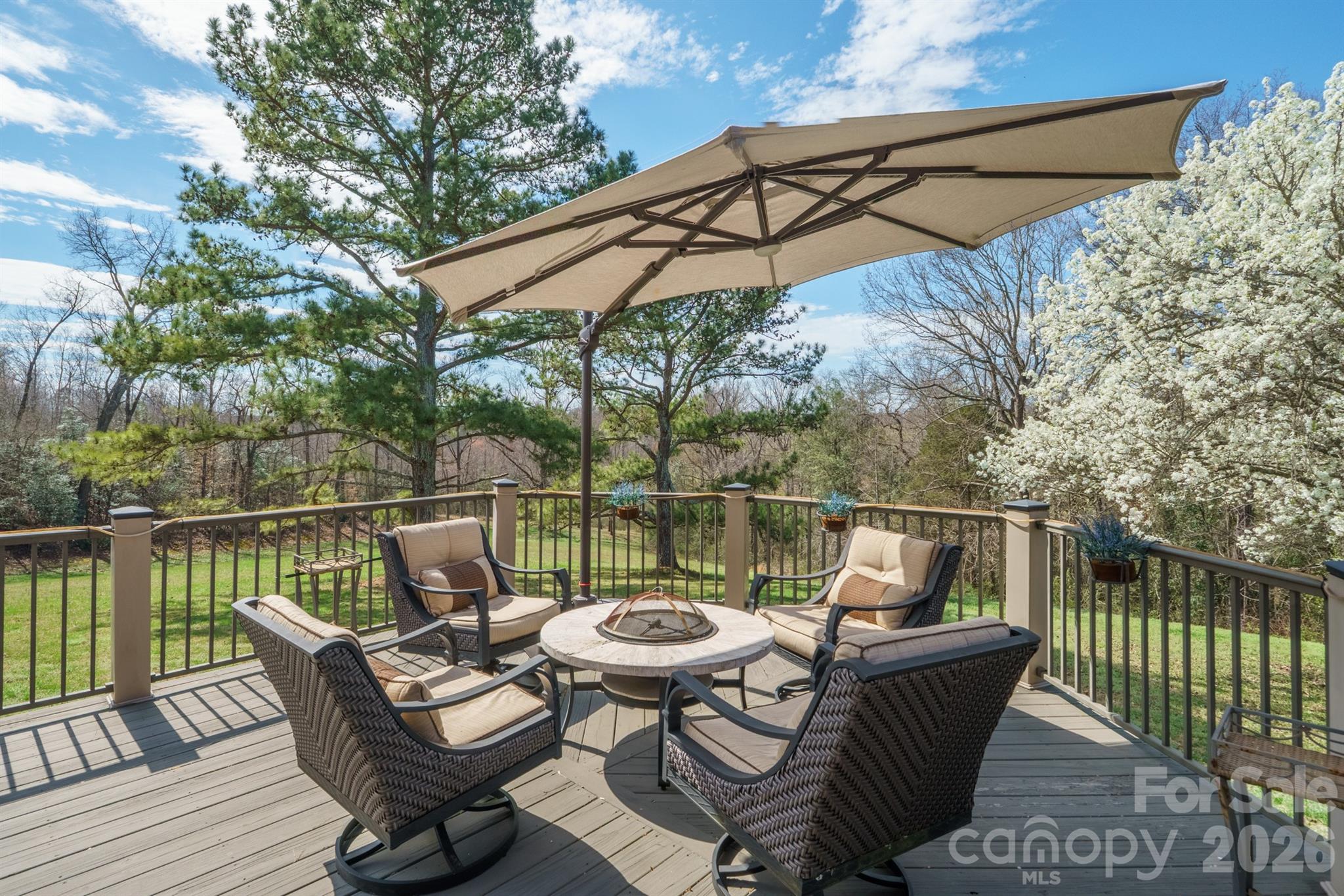 1924 Buck Shoals Road — Hamptonville
