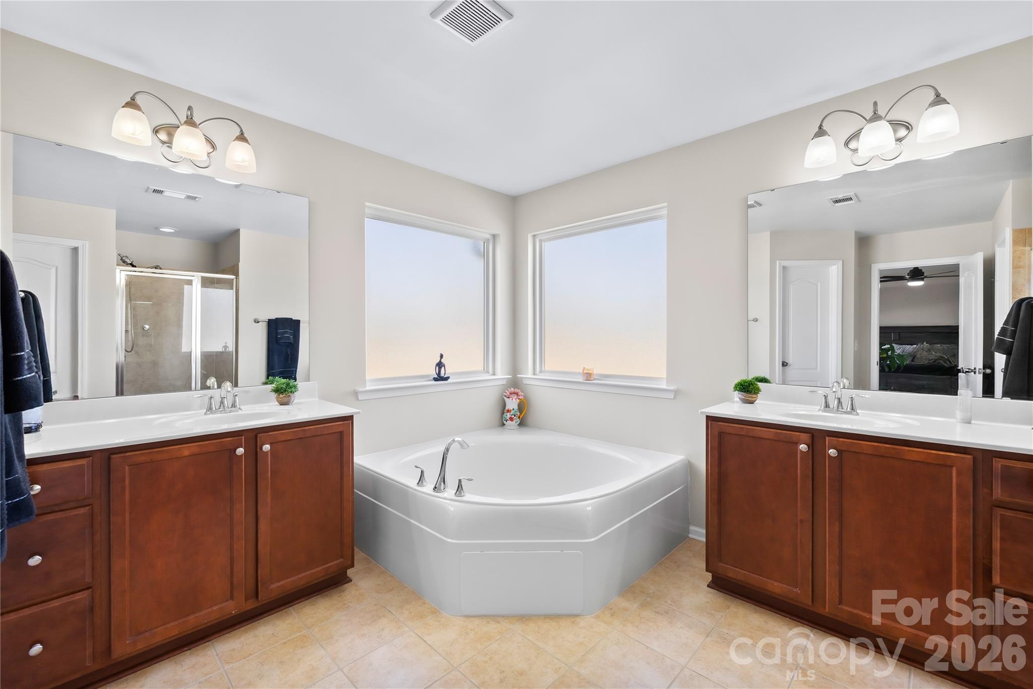12519 Surreykirt Lane — Huntersville