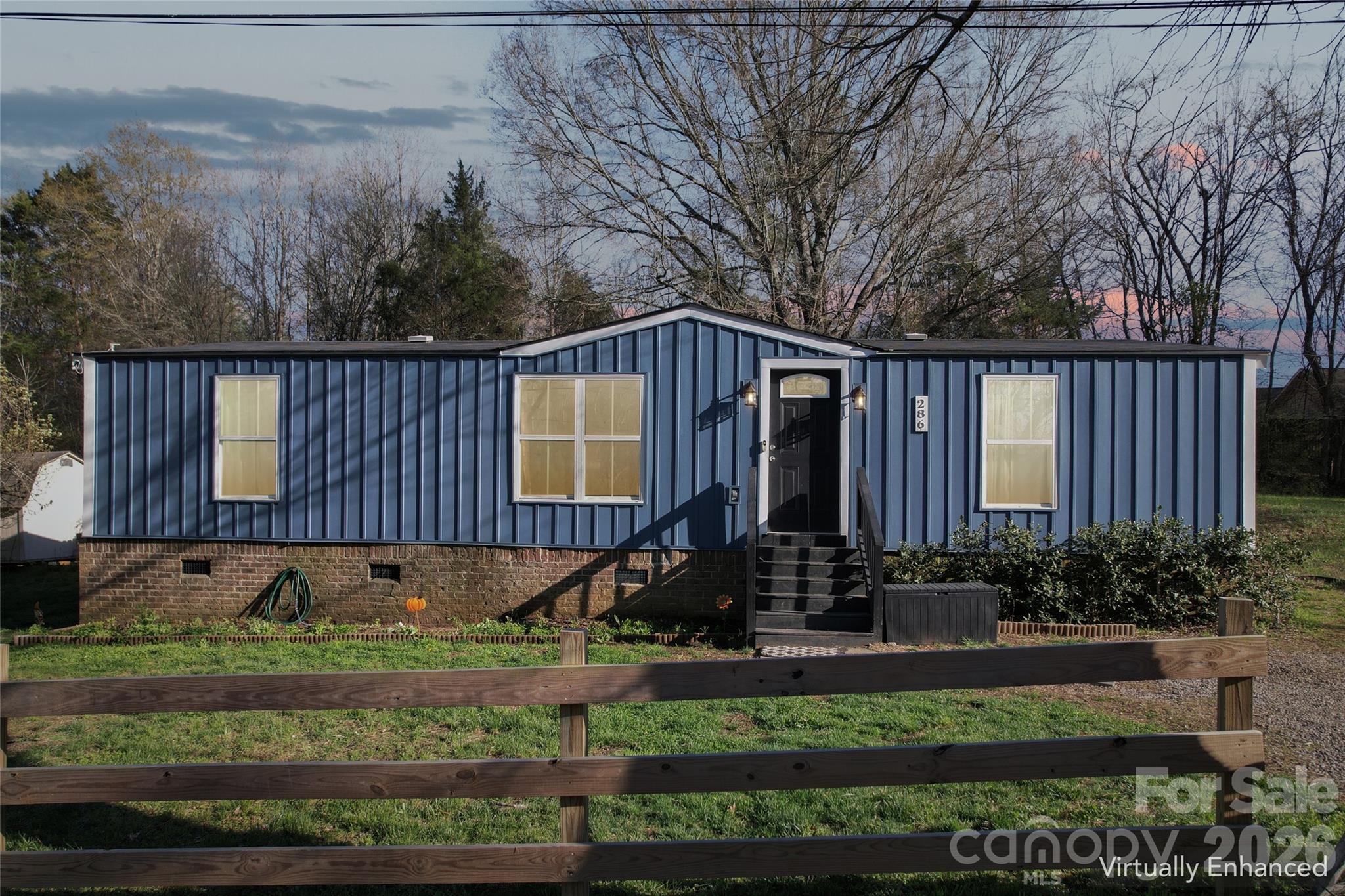 286 Epworth Street NW — Concord