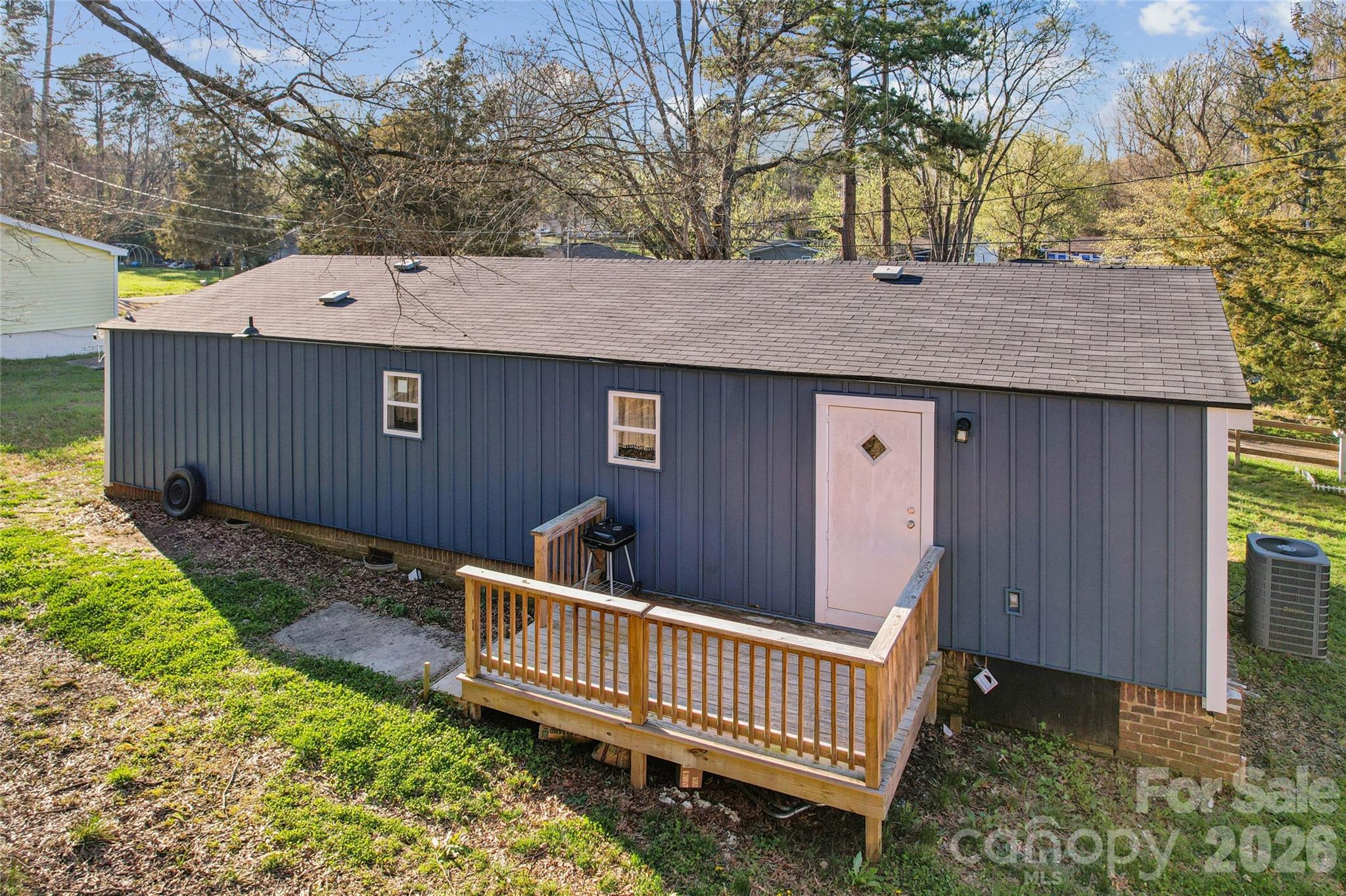 286 Epworth Street NW — Concord