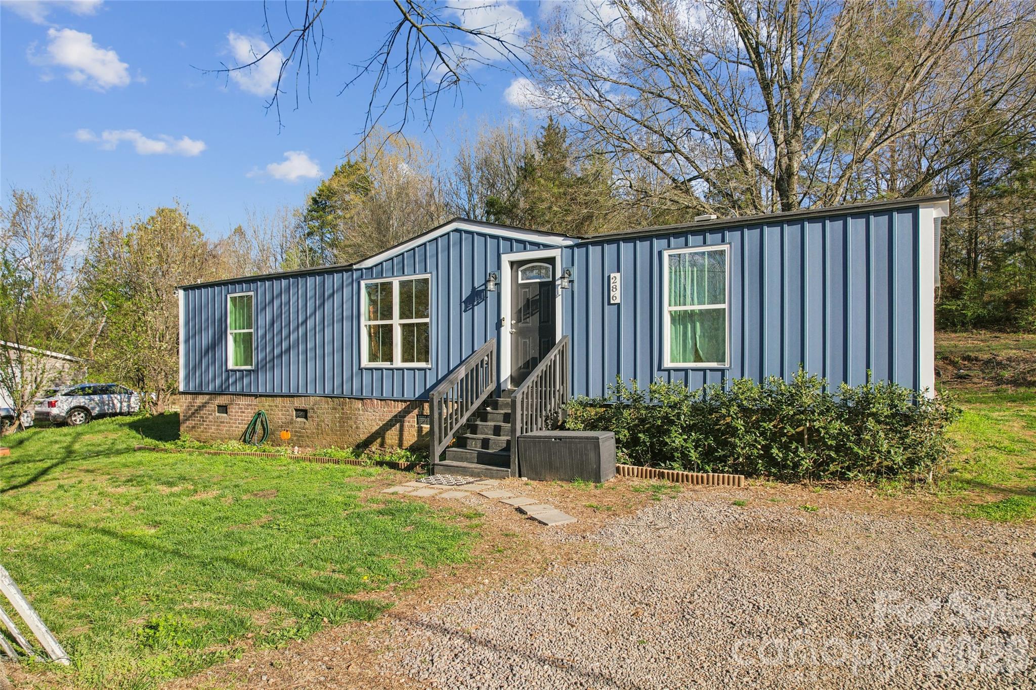 286 Epworth Street NW — Concord