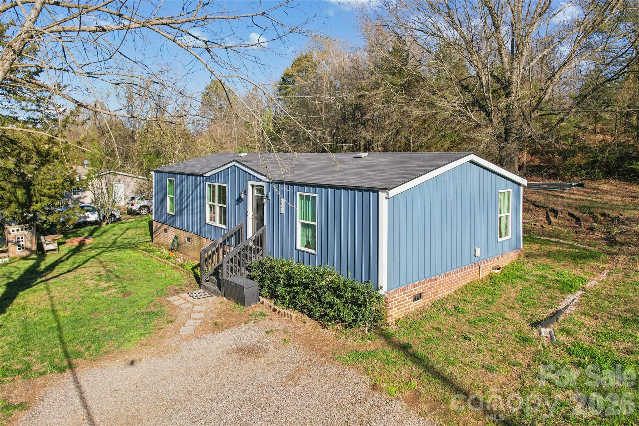 286 Epworth Street NW — Concord