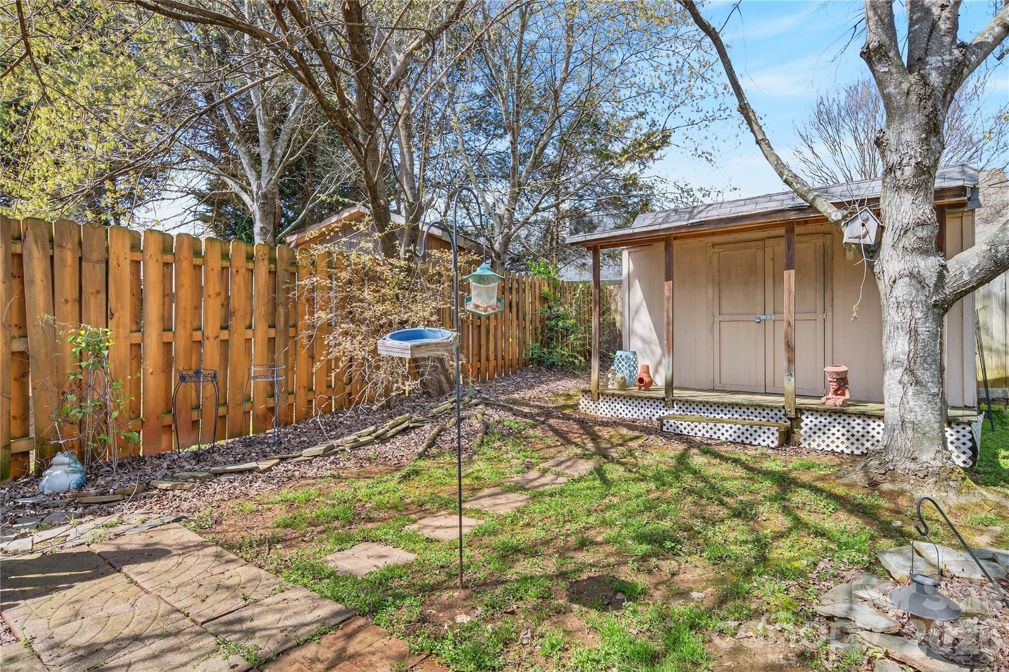 111 Foxglove Drive — Mooresville