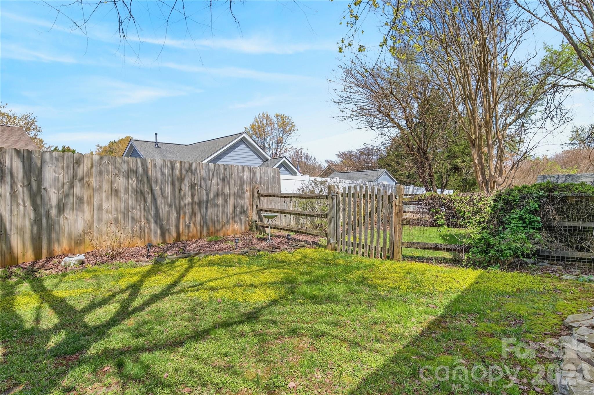 111 Foxglove Drive — Mooresville