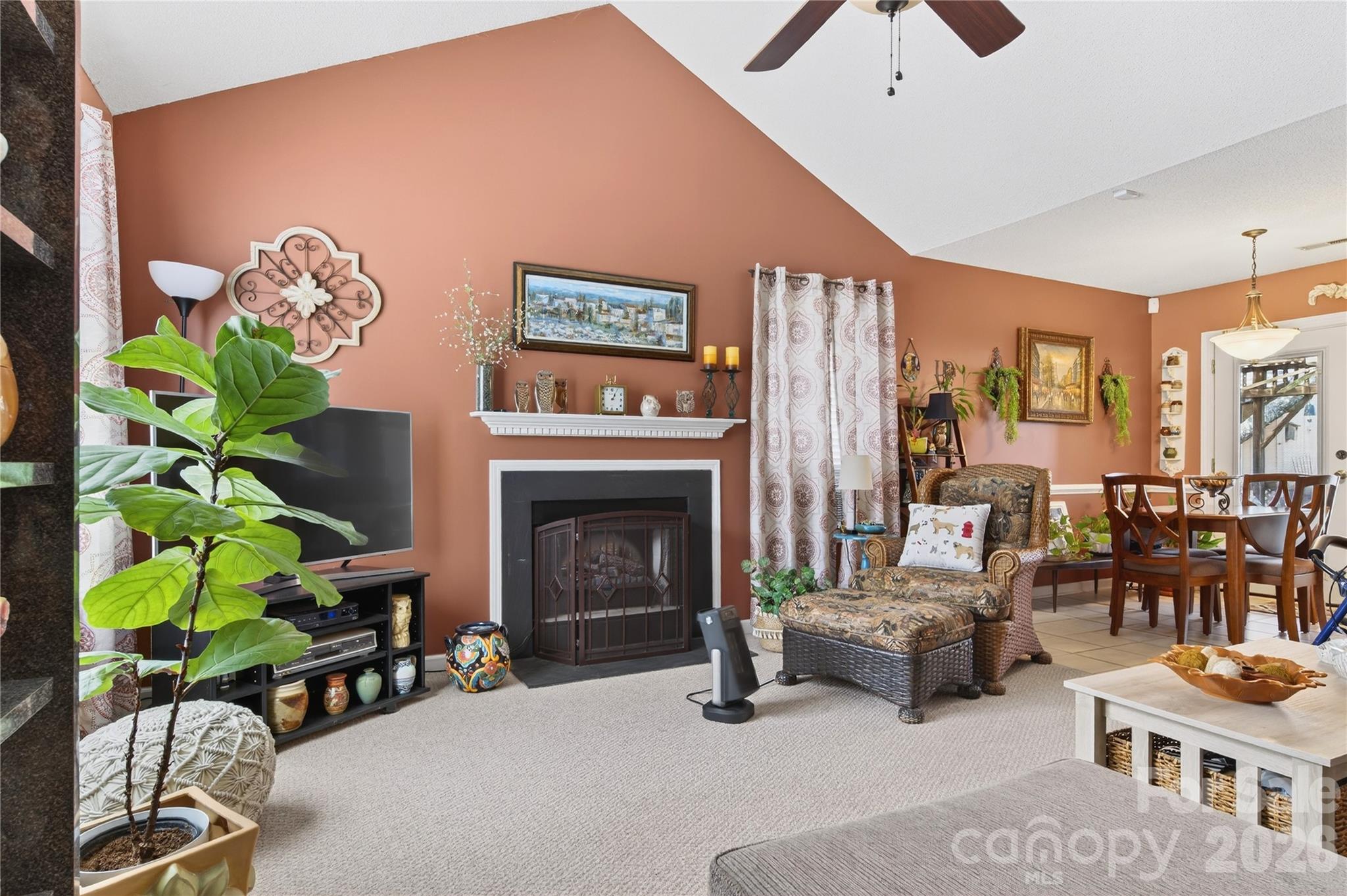 111 Foxglove Drive — Mooresville