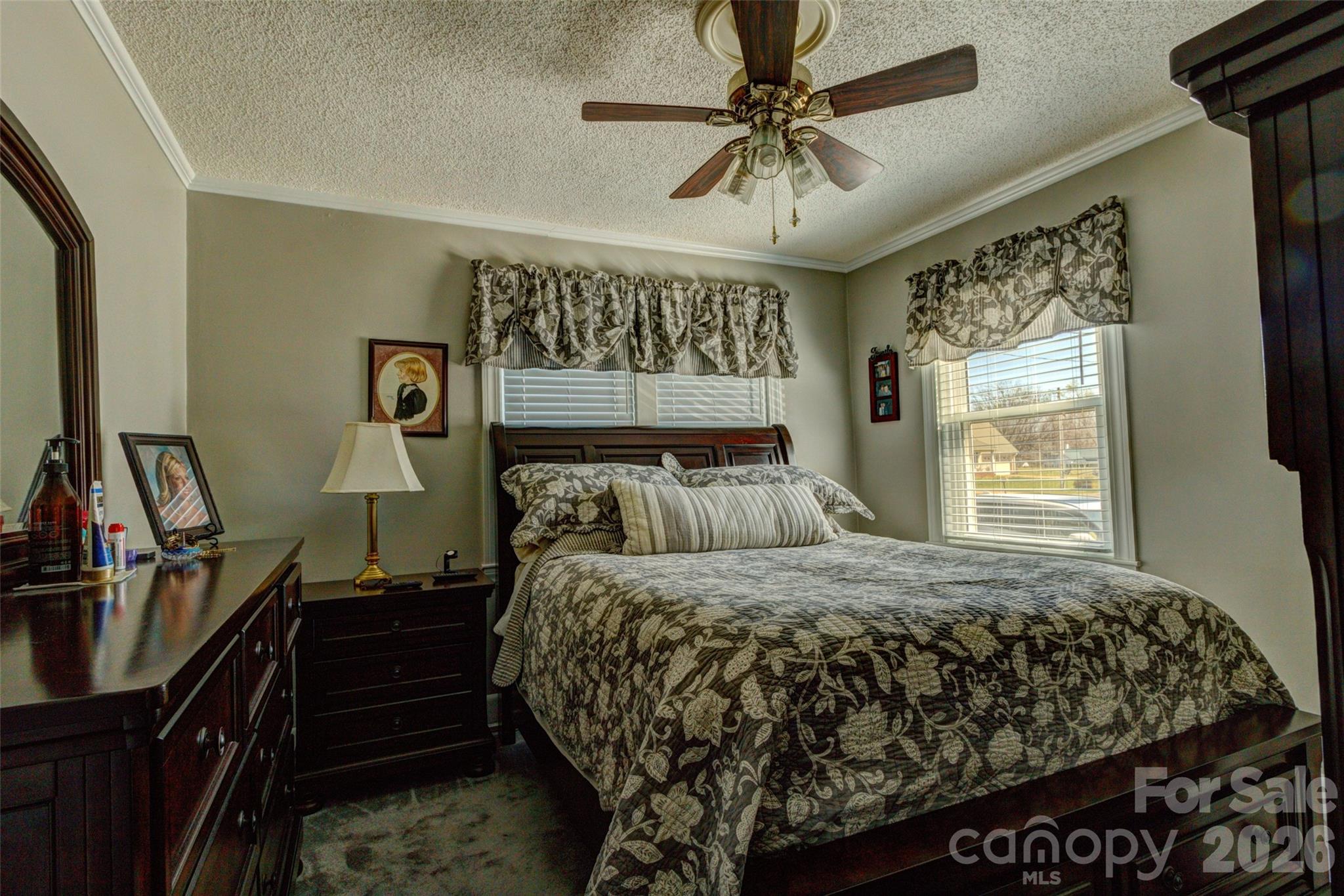328 S Pink Street — Cherryville