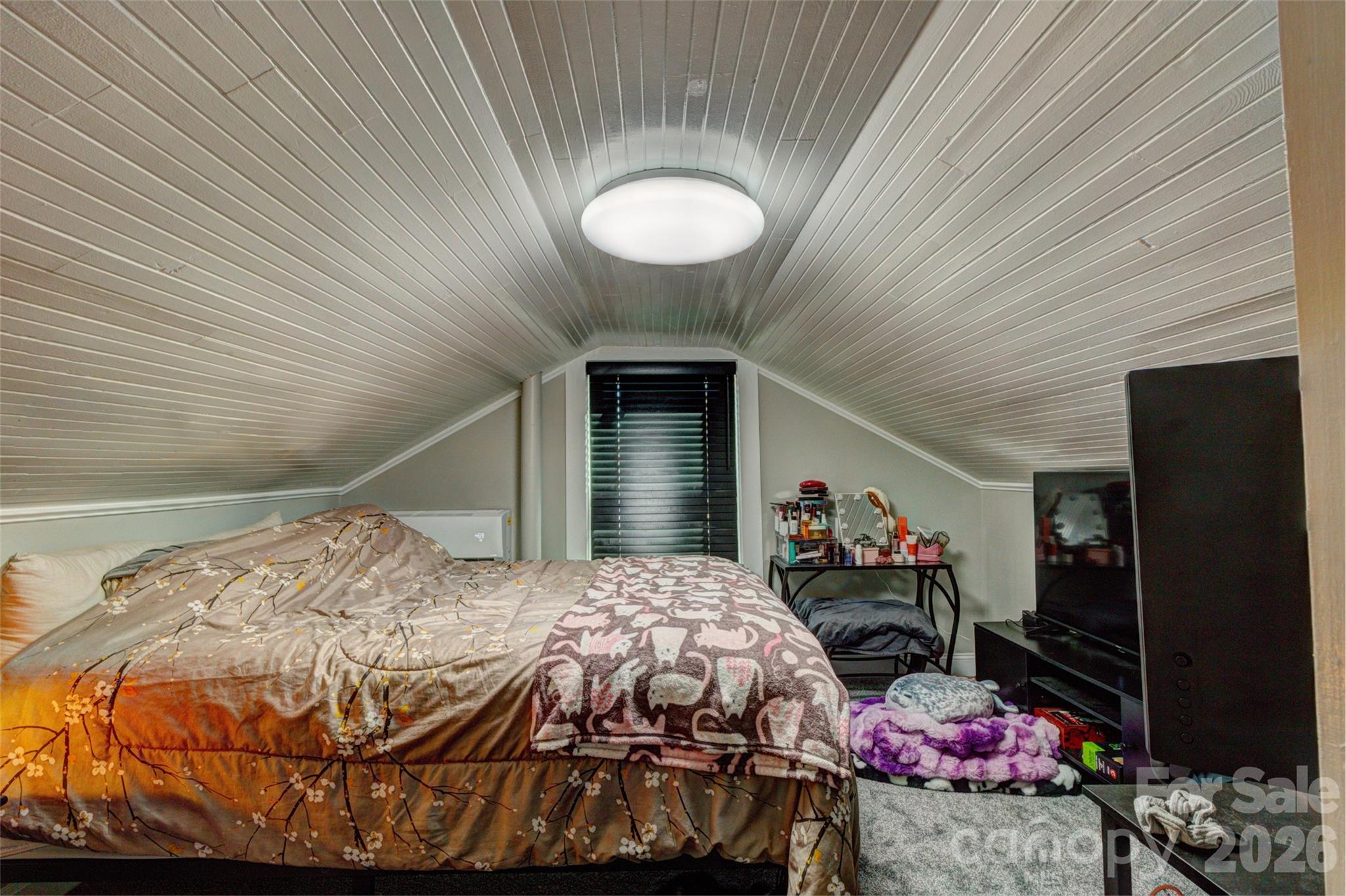 328 S Pink Street — Cherryville