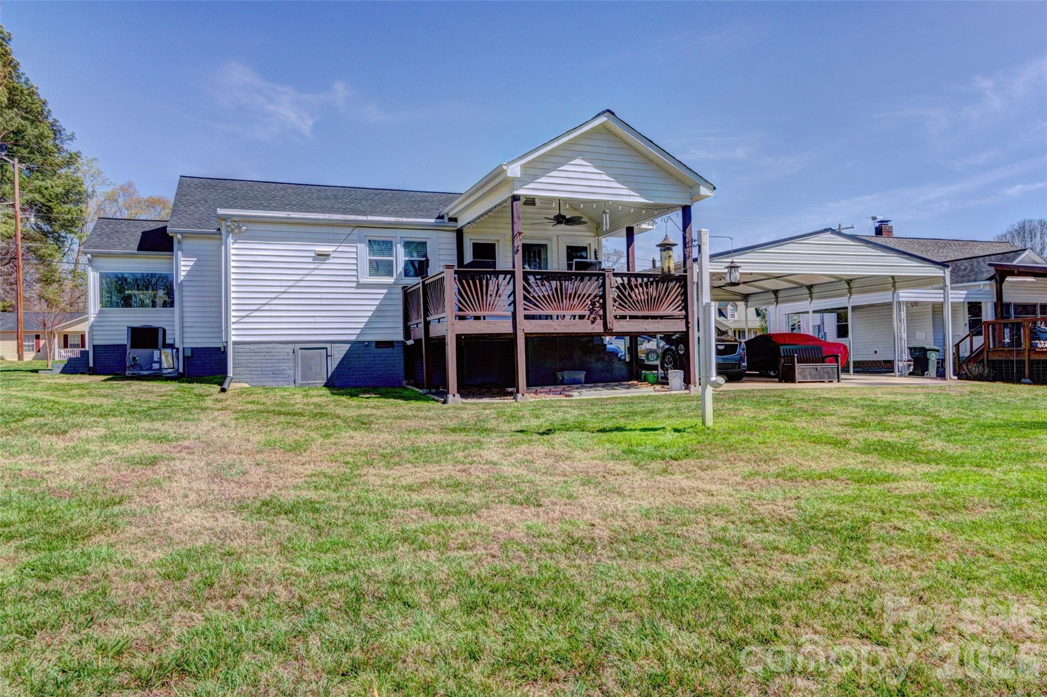 328 S Pink Street — Cherryville