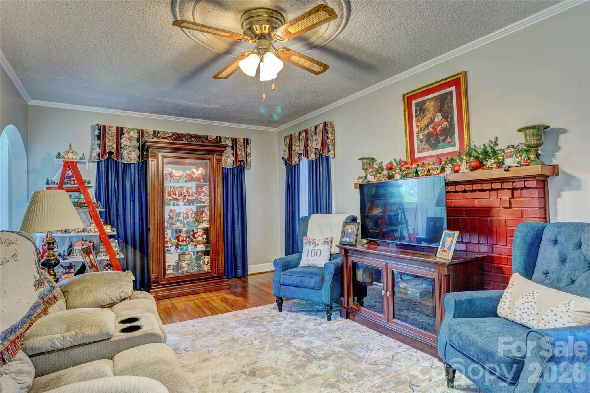 328 S Pink Street — Cherryville