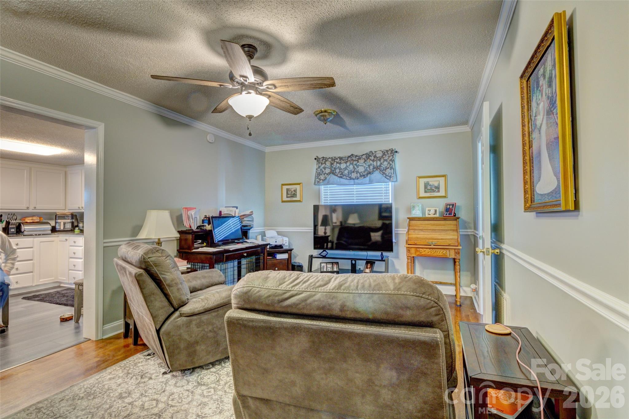 328 S Pink Street — Cherryville