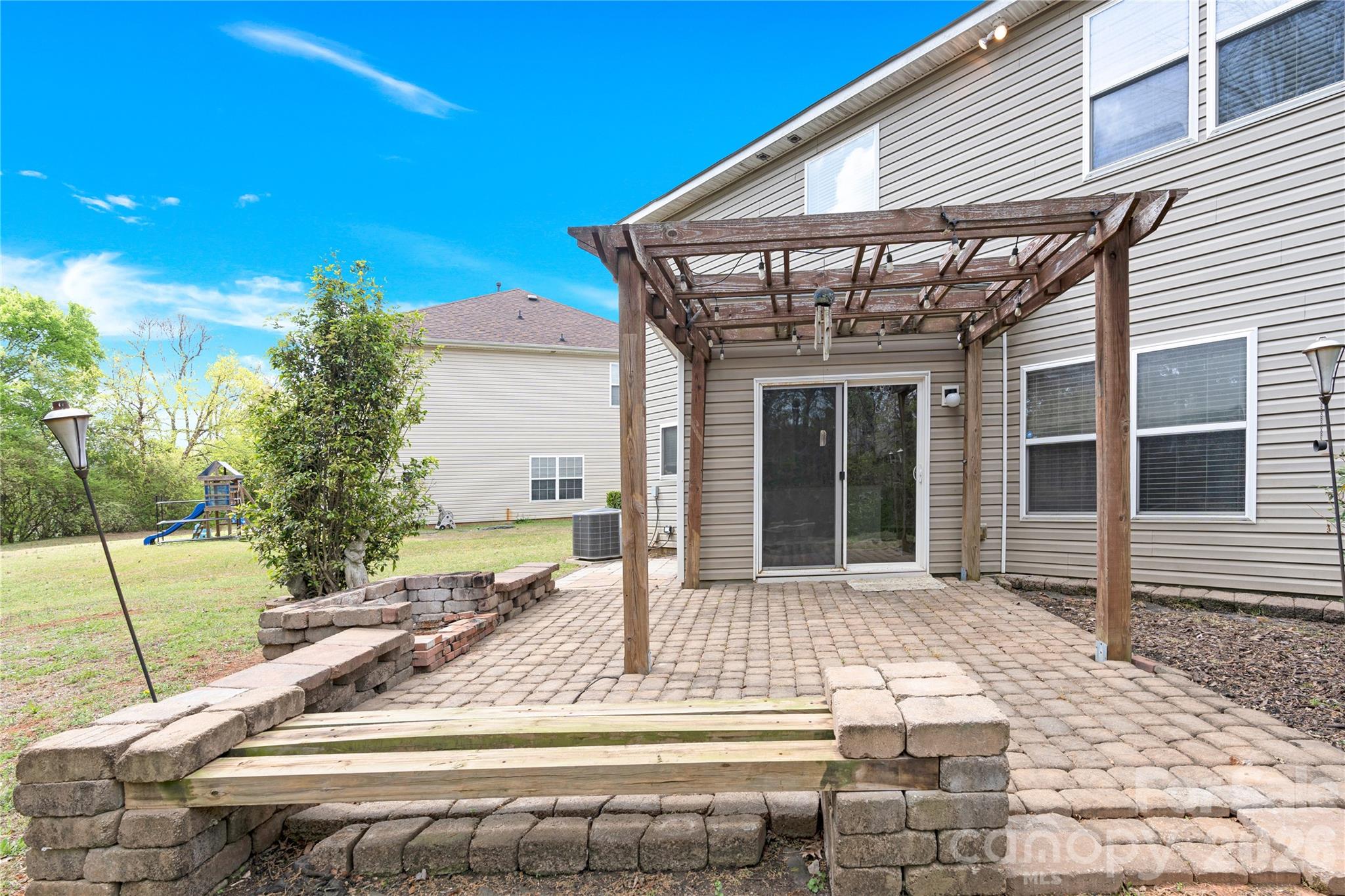 9812 Rocky Ford Club Road — Charlotte