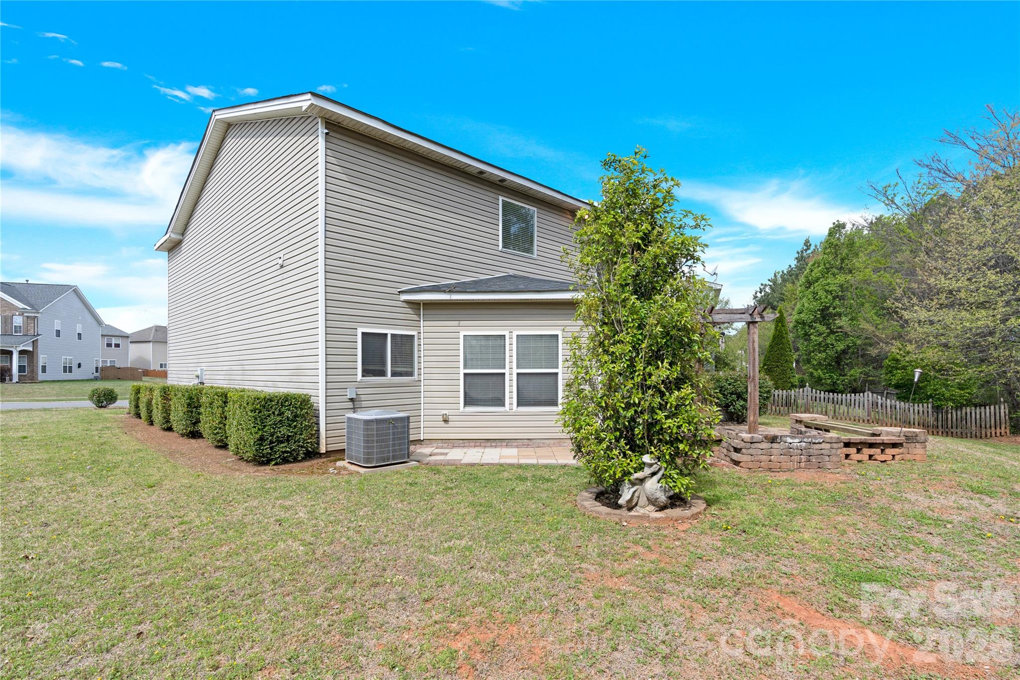 9812 Rocky Ford Club Road — Charlotte