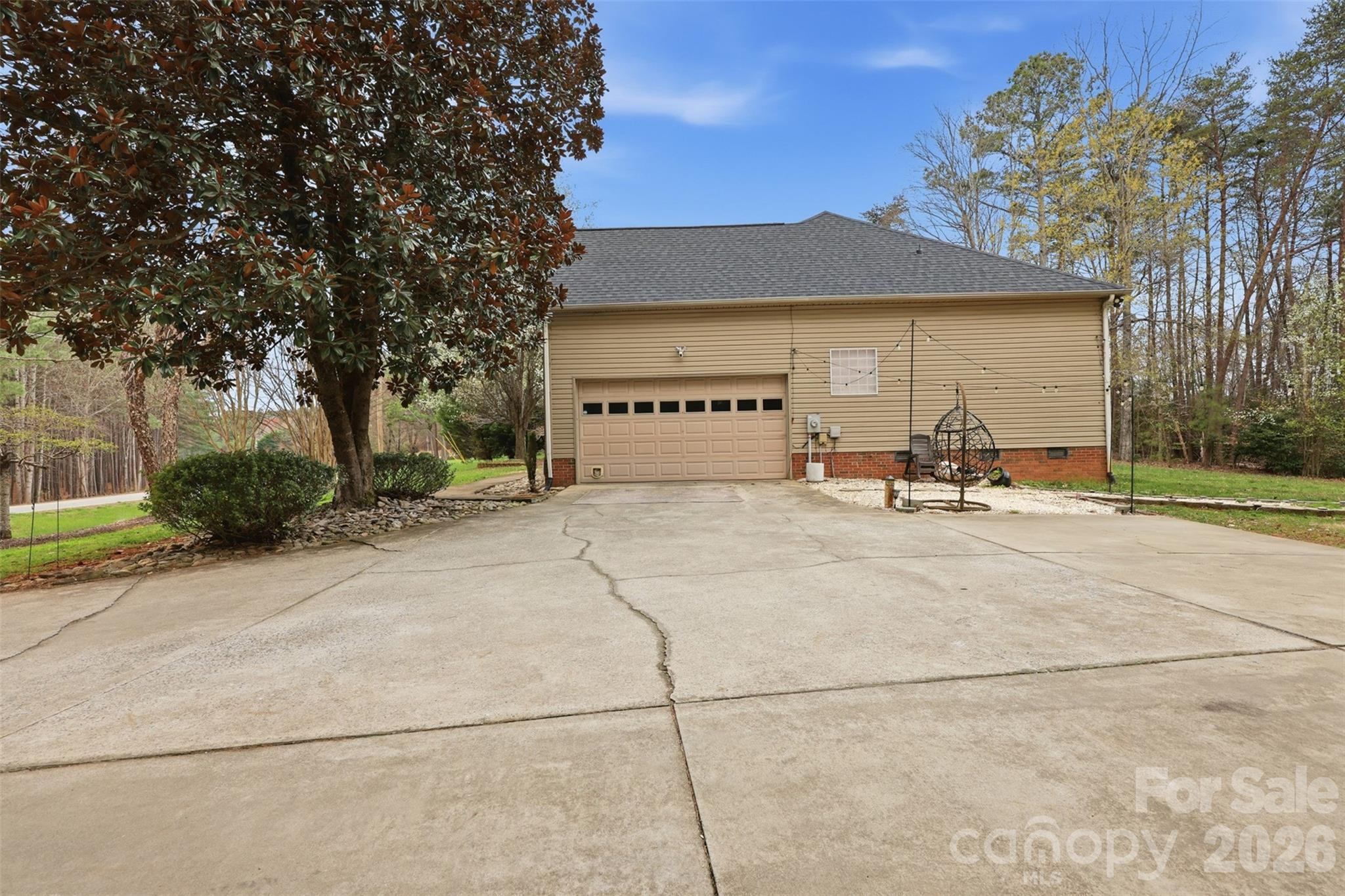 7594 Church Road — Taylorsville