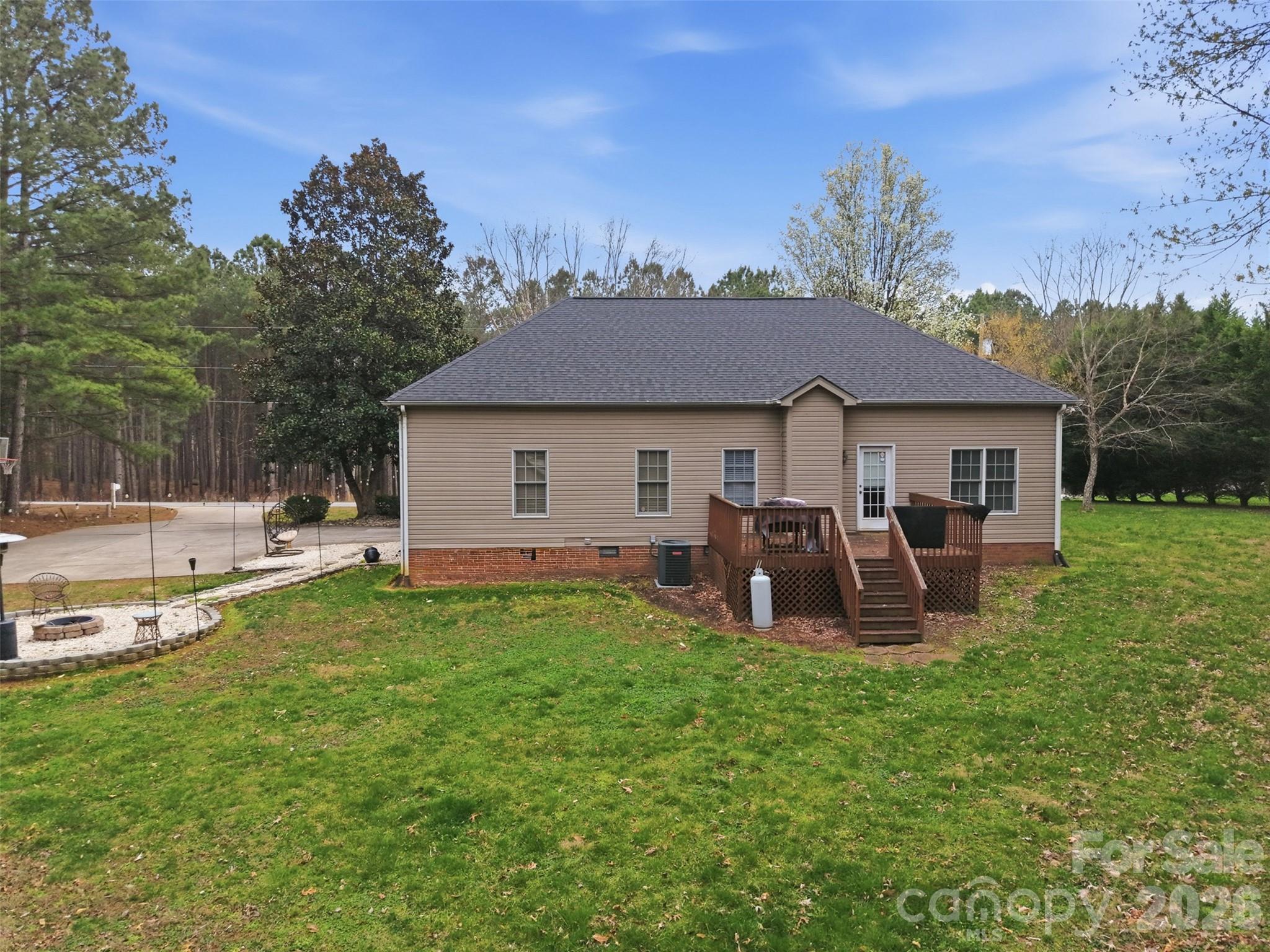 7594 Church Road — Taylorsville