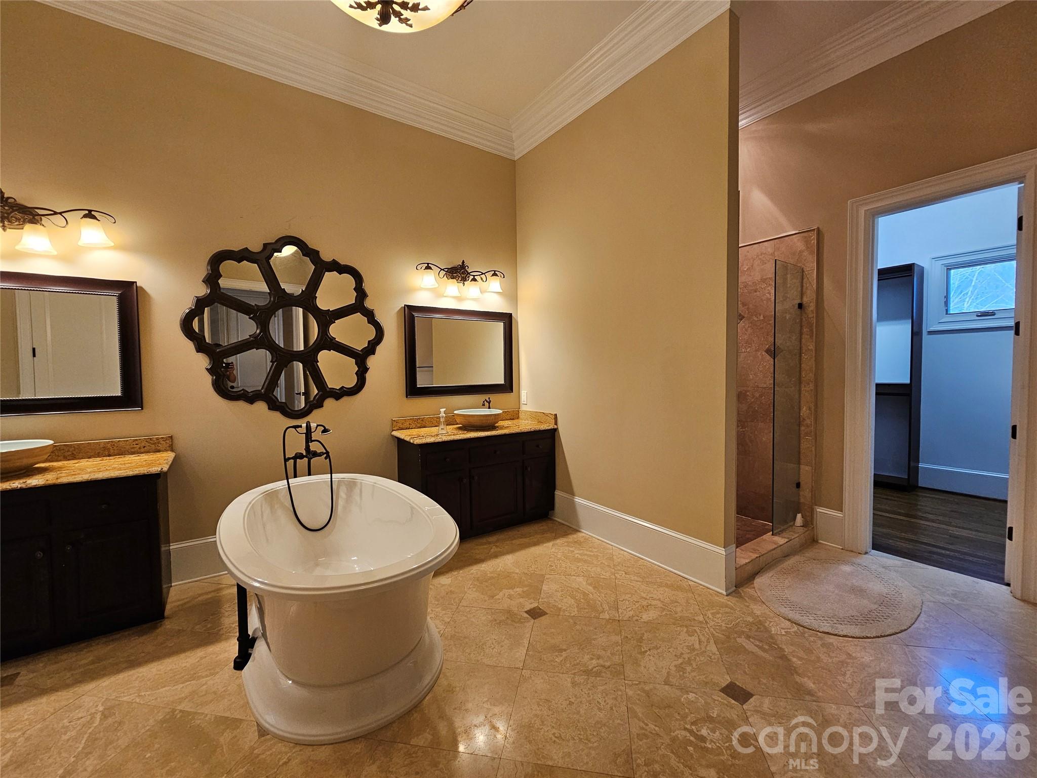 9222 Woodhall Lake Drive — Waxhaw