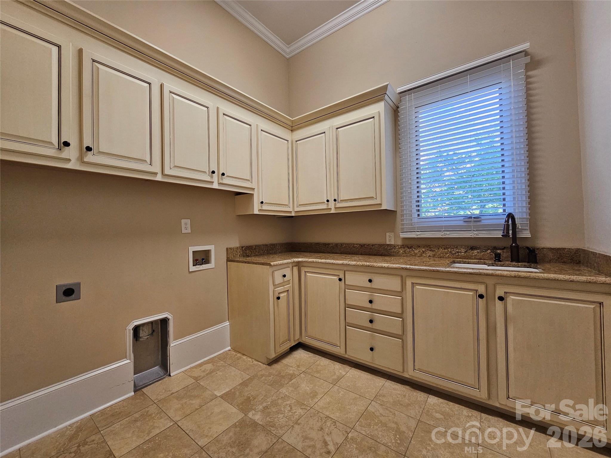 9222 Woodhall Lake Drive — Waxhaw