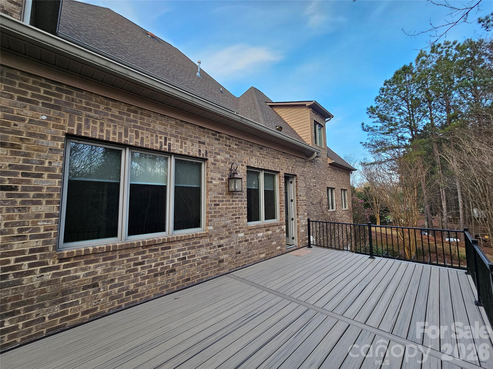 9222 Woodhall Lake Drive — Waxhaw