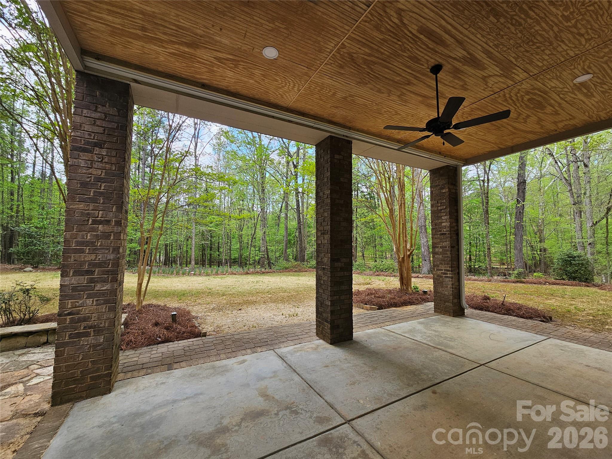 9222 Woodhall Lake Drive — Waxhaw