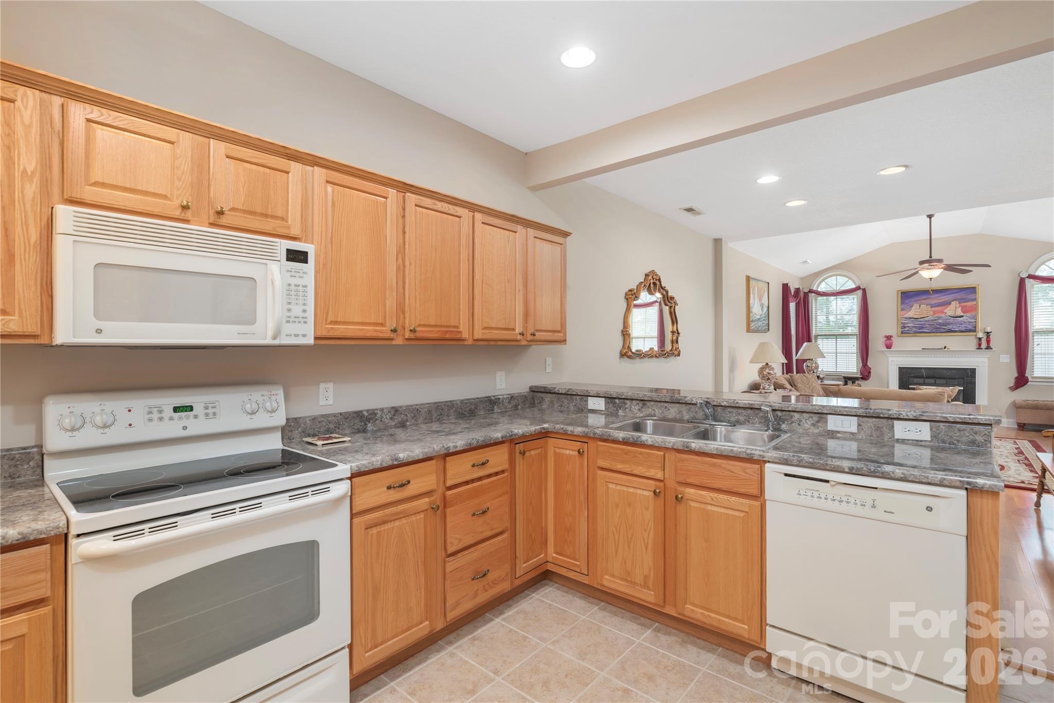 93 Outlook Circle — Swannanoa